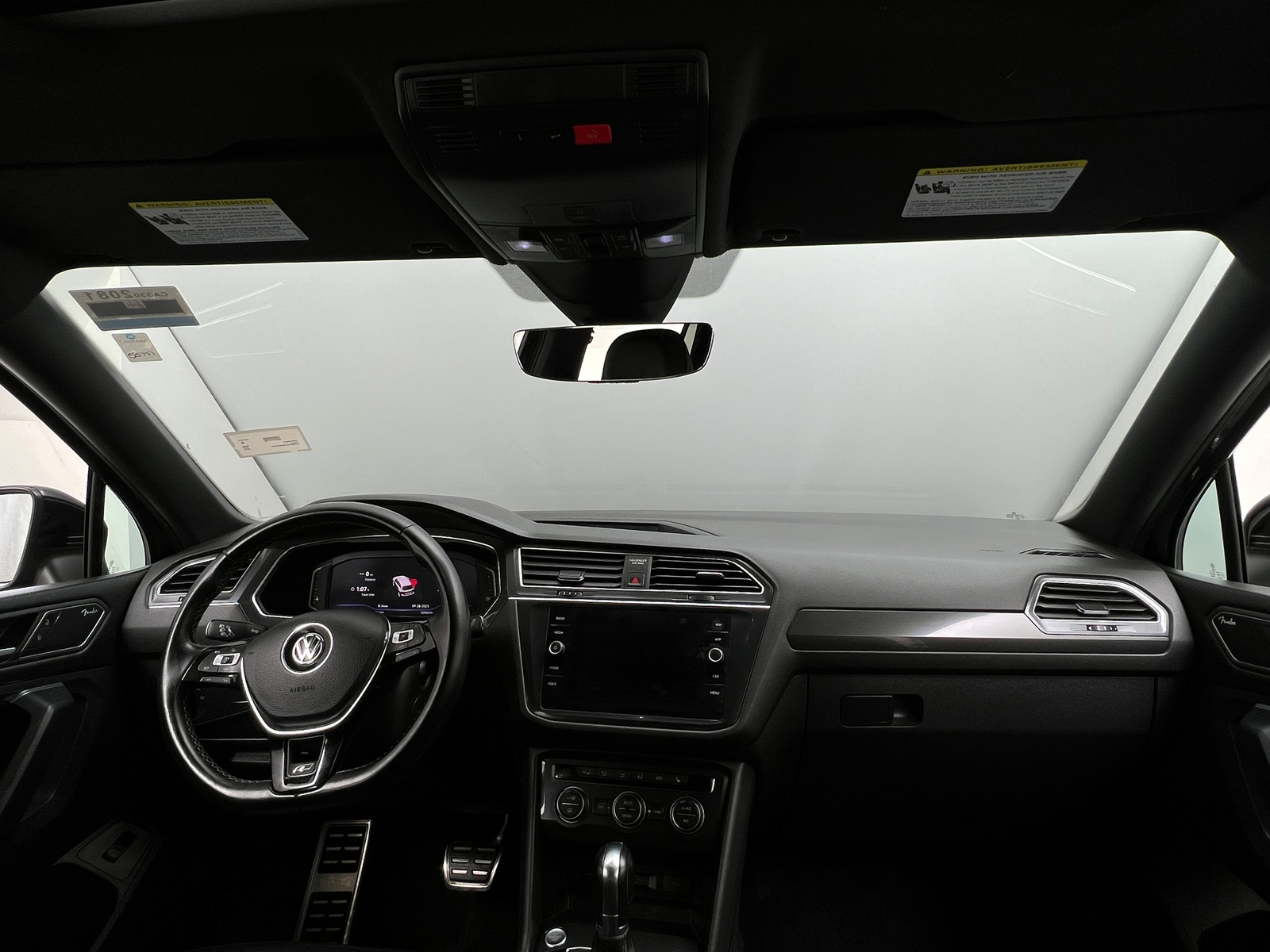 Thumbnail: 2019 Volkswagen Tiguan - 2