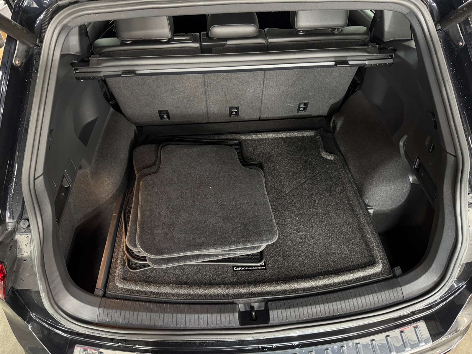 Thumbnail: 2019 Volkswagen Tiguan - 6