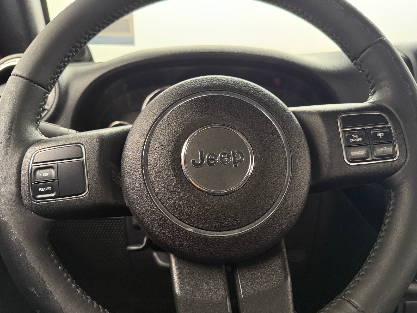 Thumbnail: 2011 Jeep Wrangler - 5
