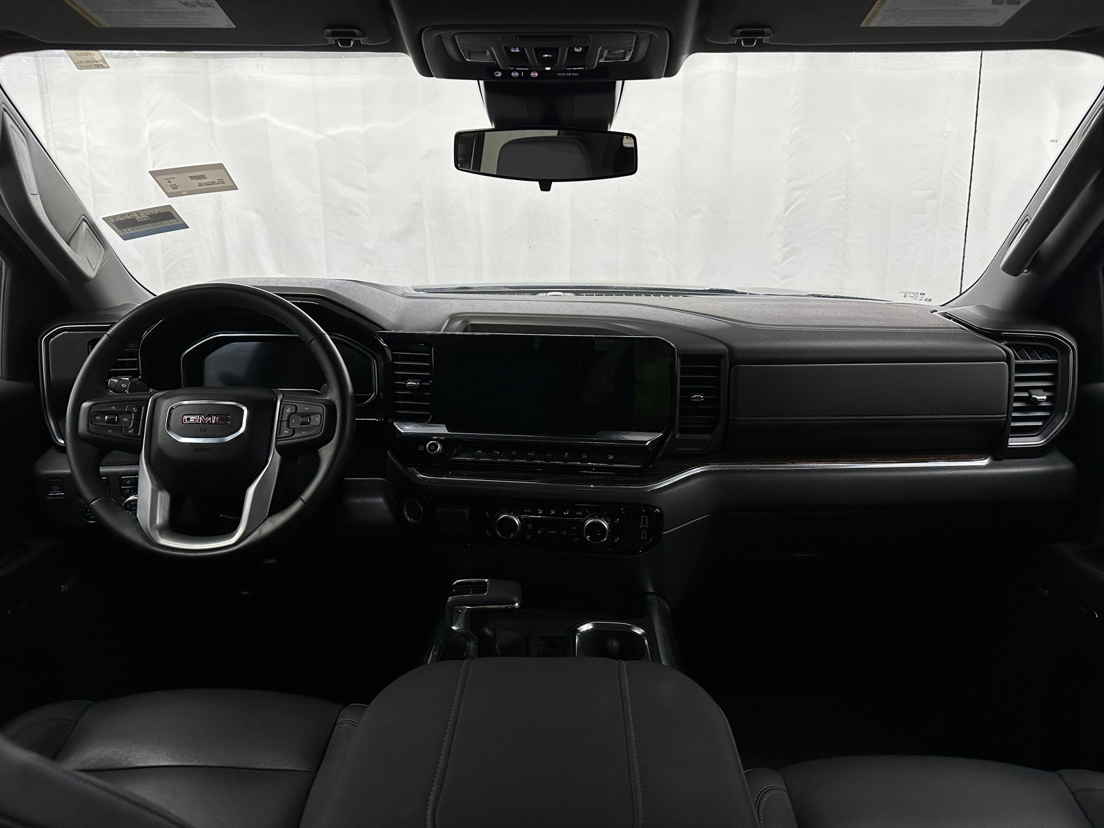 Thumbnail: 2024 GMC Sierra 1500 - 2