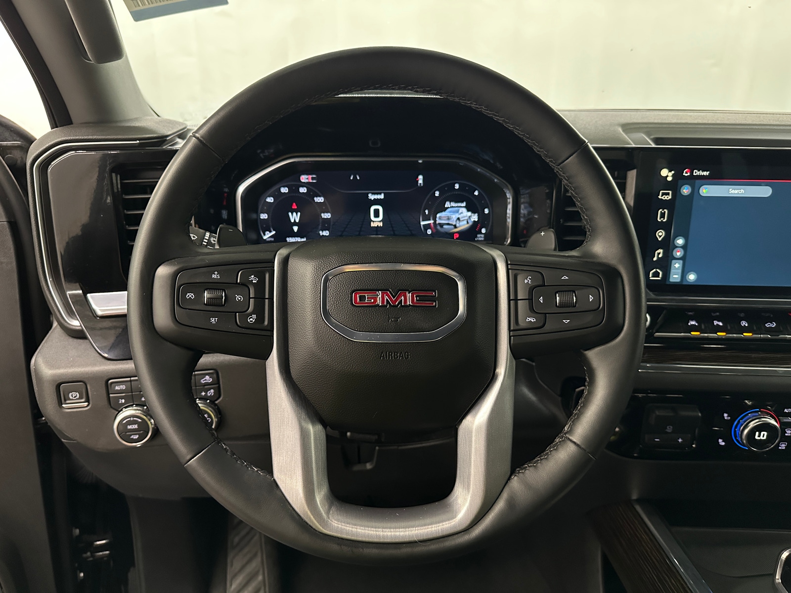 Thumbnail: 2024 GMC Sierra 1500 - 4