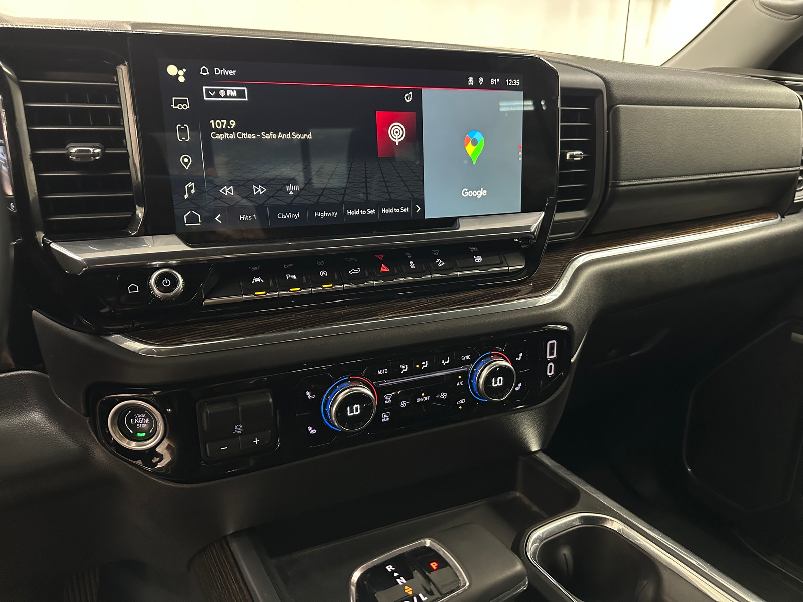 Thumbnail: 2024 GMC Sierra 1500 - 3