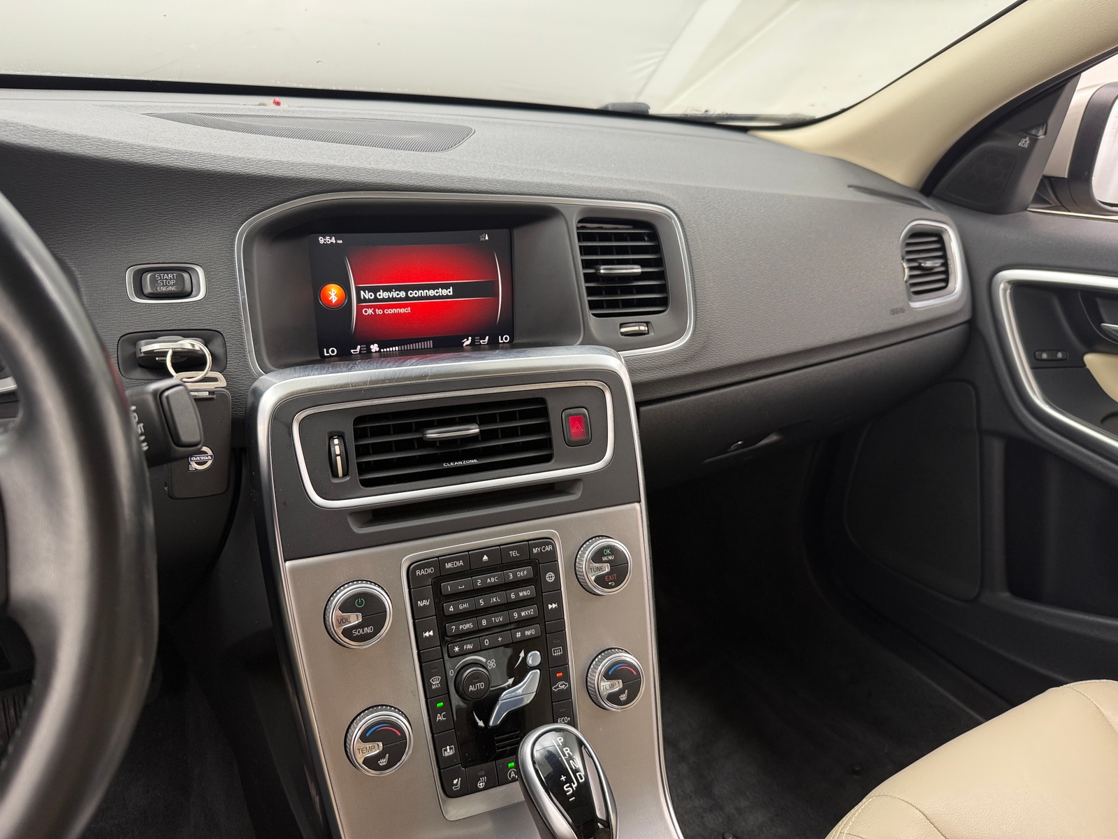 Thumbnail: 2018 Volvo S60 - 3