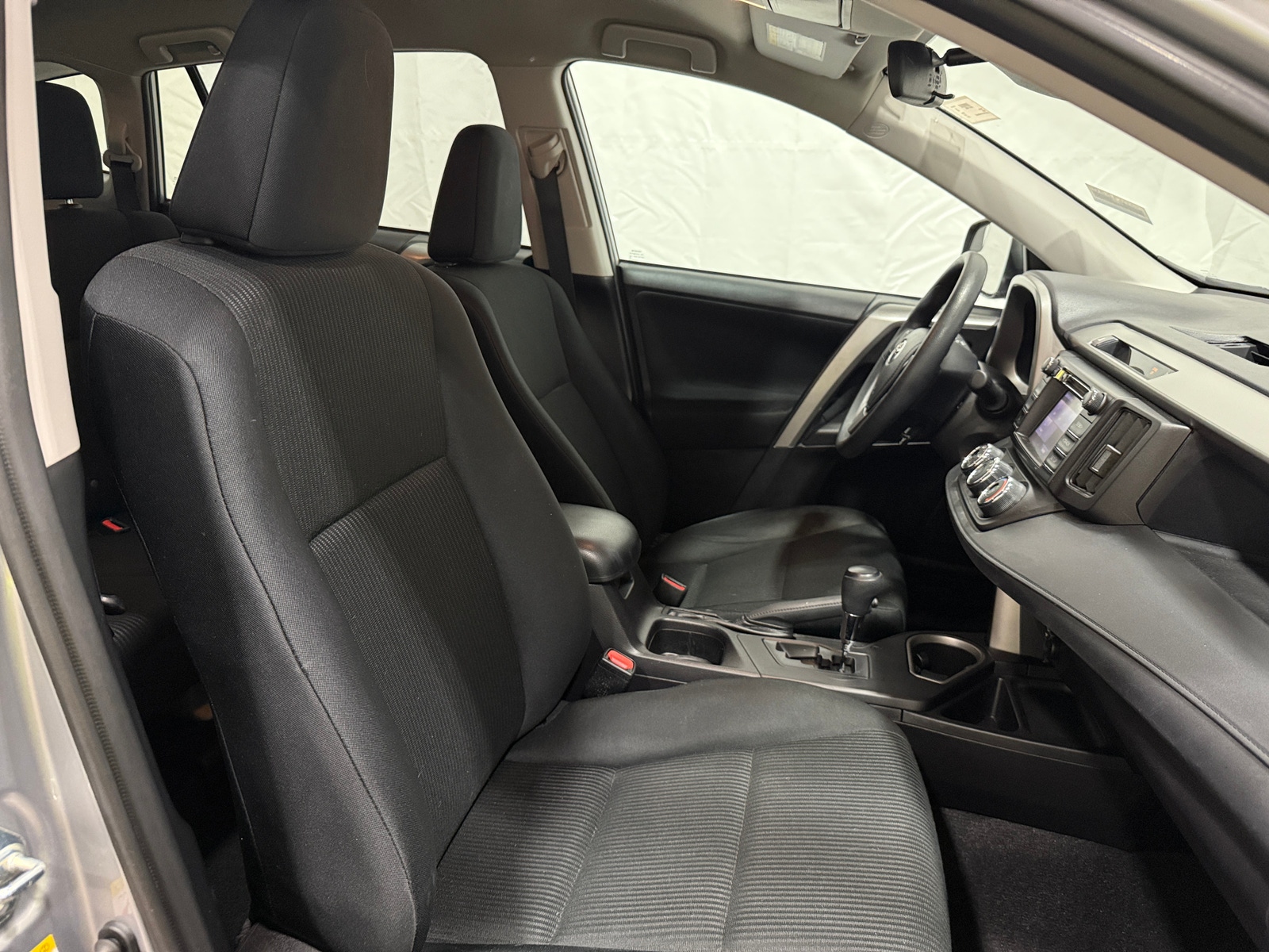 Thumbnail: 2017 Toyota RAV4 - 2