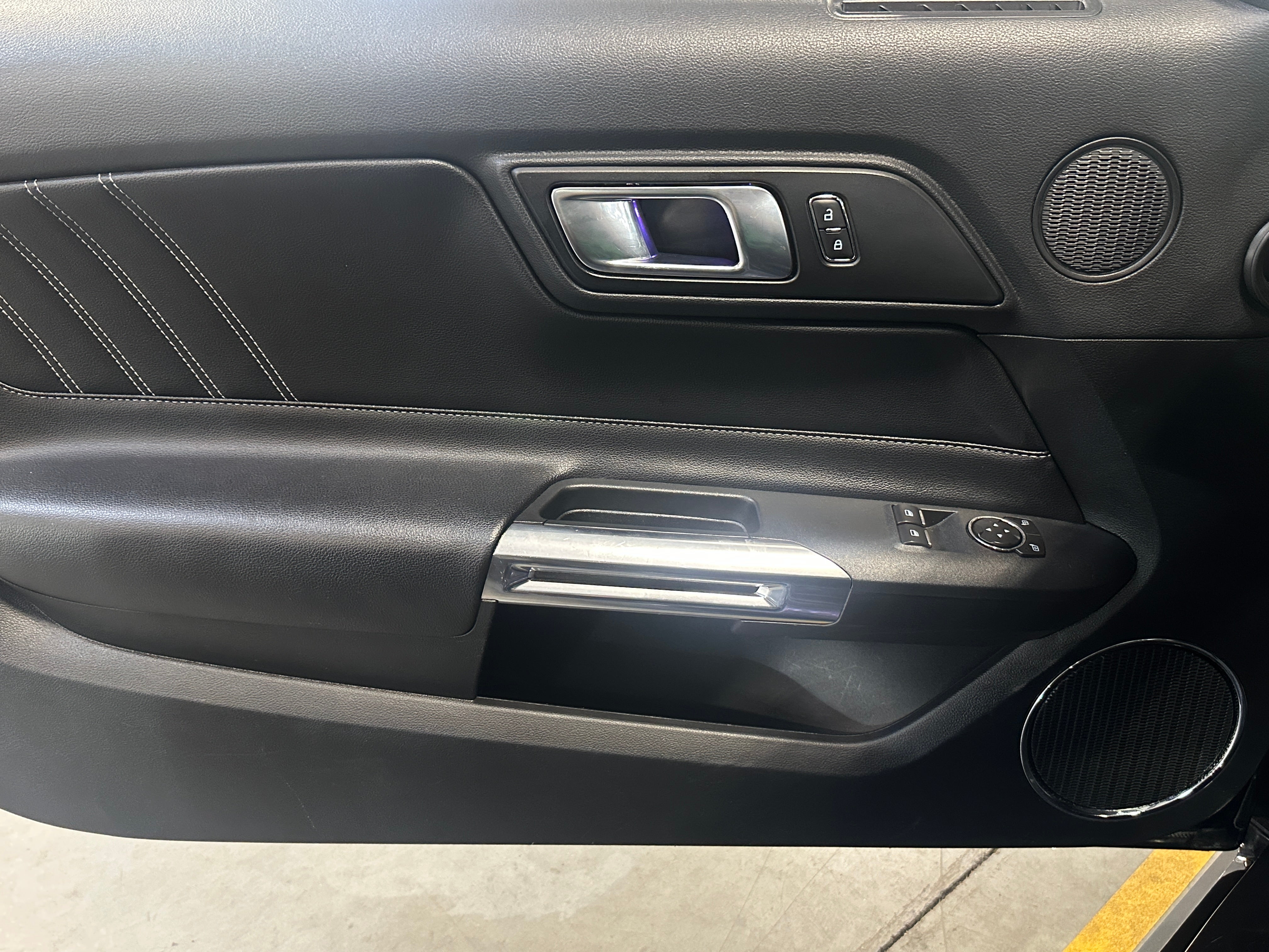 Used 2020 Ford Mustang EcoBoost Premium with VIN 1FA6P8TH6L5136832 for sale in Eagan, Minnesota