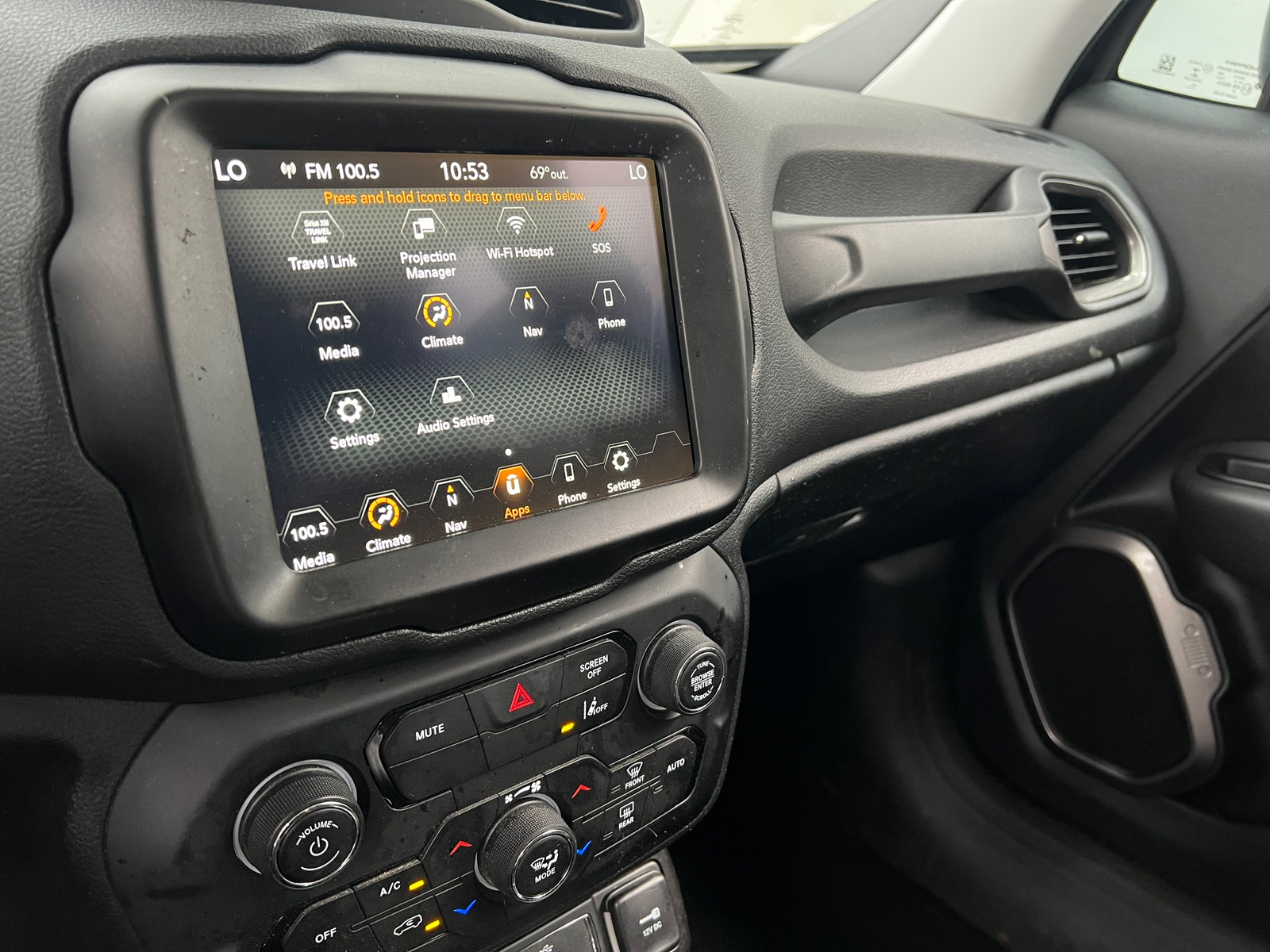 Thumbnail: 2022 Jeep Renegade - 4