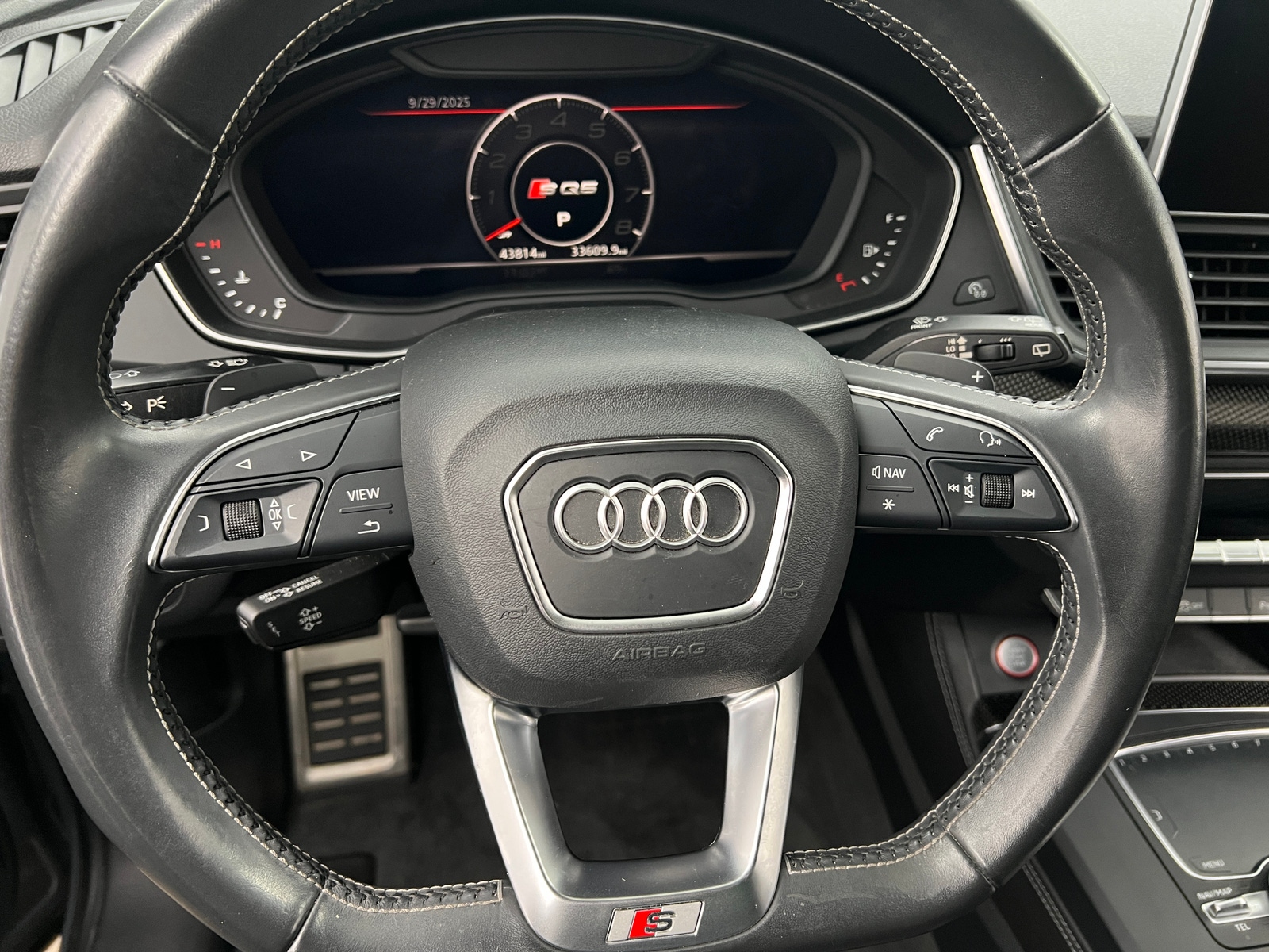 Thumbnail: 2018 Audi SQ5 - 4