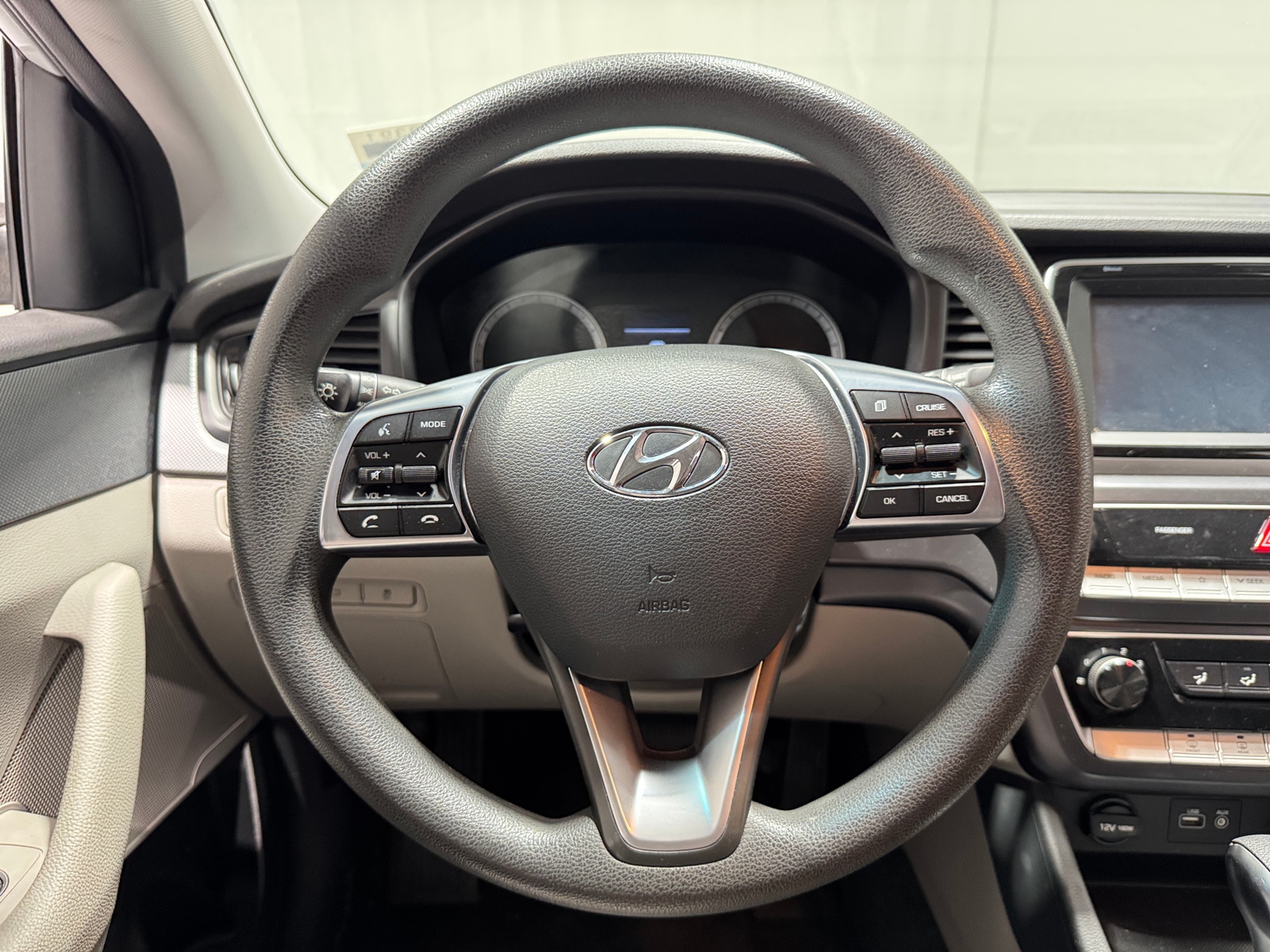 Thumbnail: 2018 Hyundai Sonata - 5