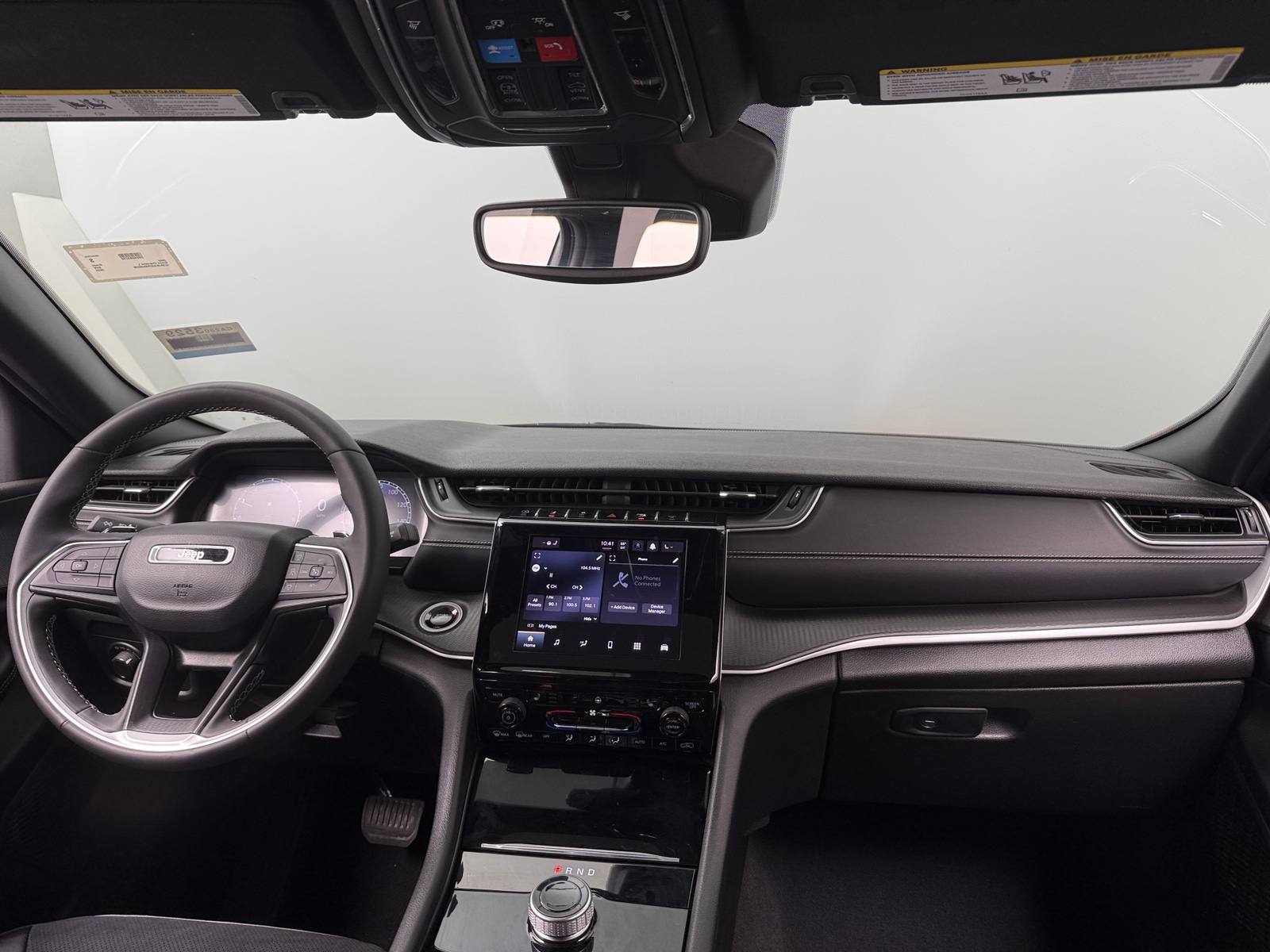 Thumbnail: 2024 Jeep Grand Cherokee L - 2