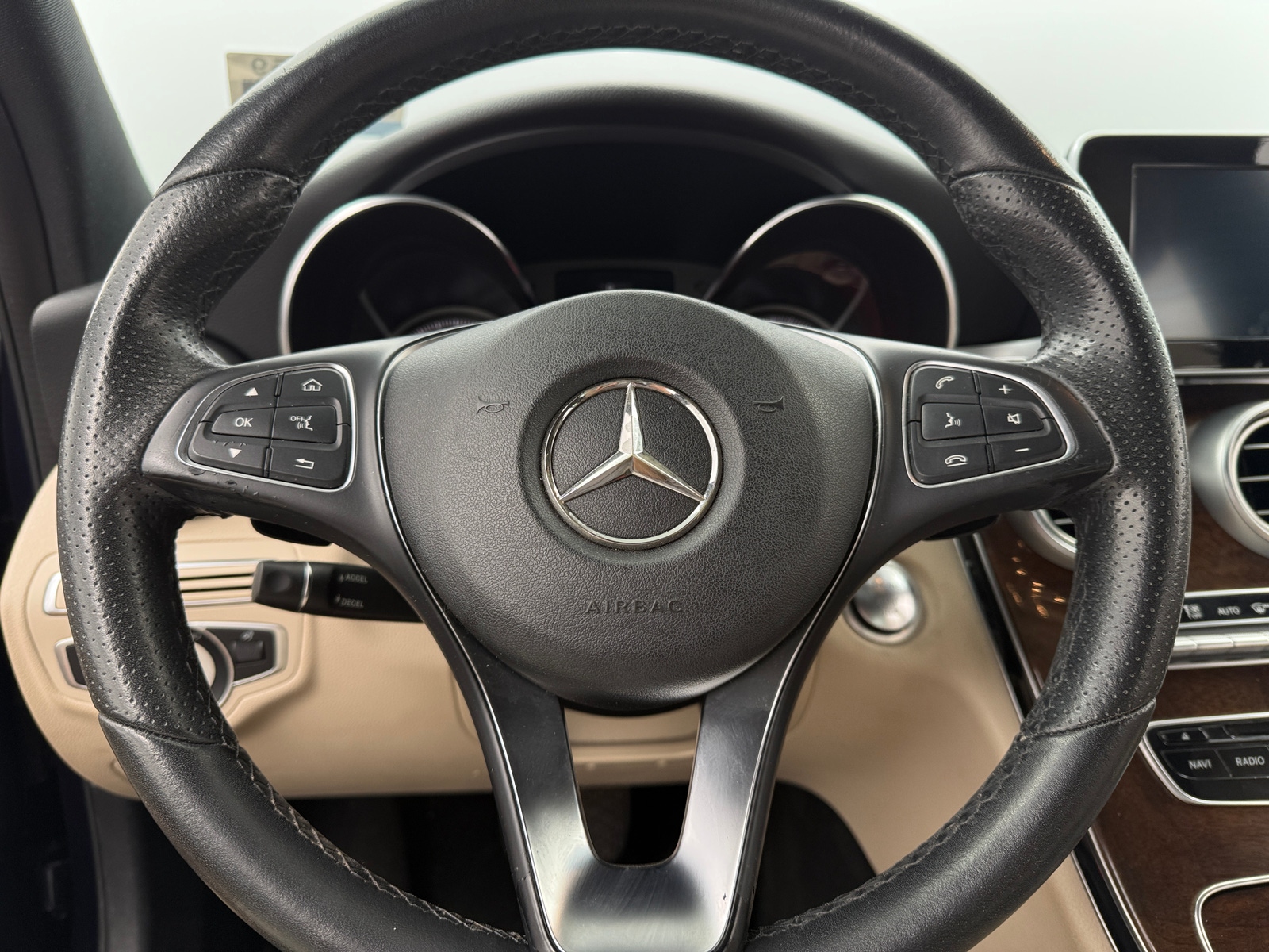 Thumbnail: 2018 Mercedes-Benz C-Class - 4