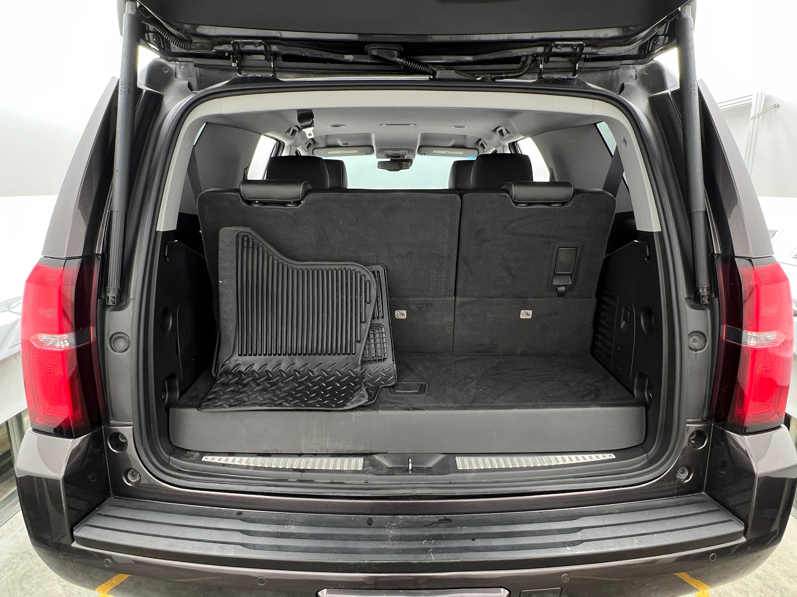 Thumbnail: 2016 Chevrolet Tahoe - 6