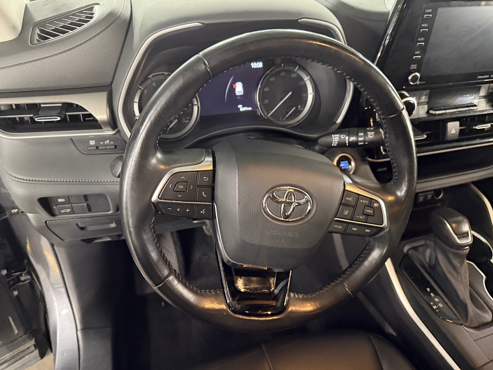 Thumbnail: 2020 Toyota Highlander - 4
