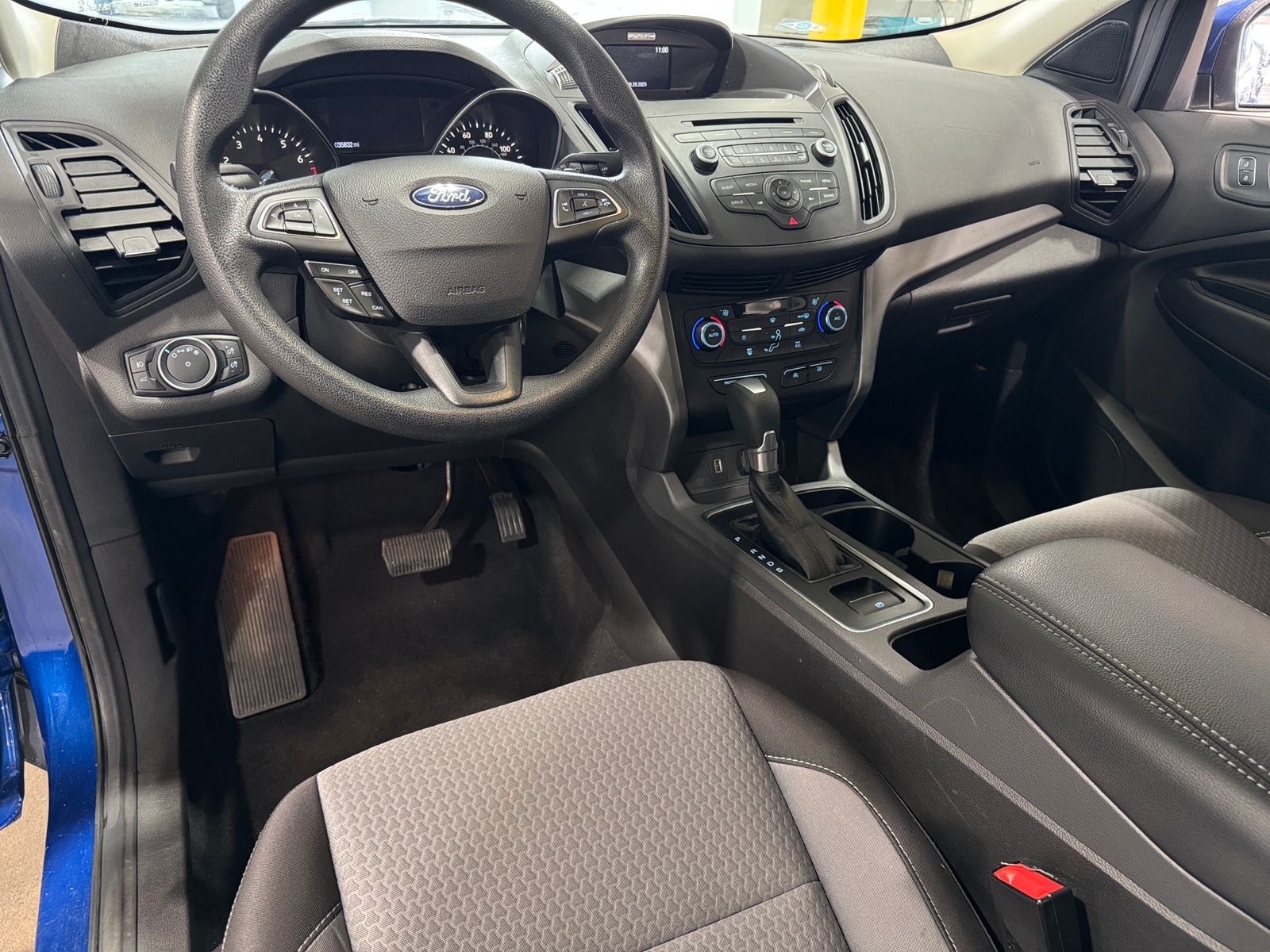 Thumbnail: 2017 Ford Escape - 3
