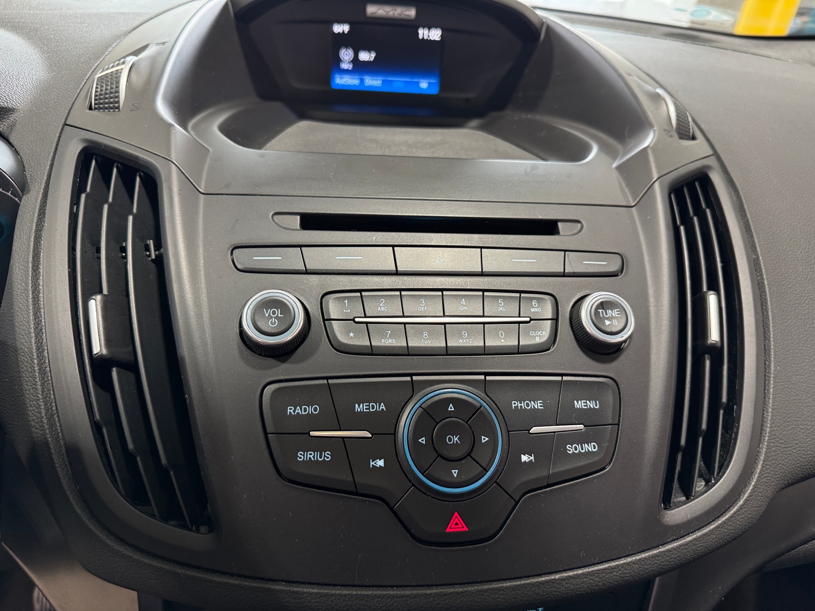 Thumbnail: 2017 Ford Escape - 4