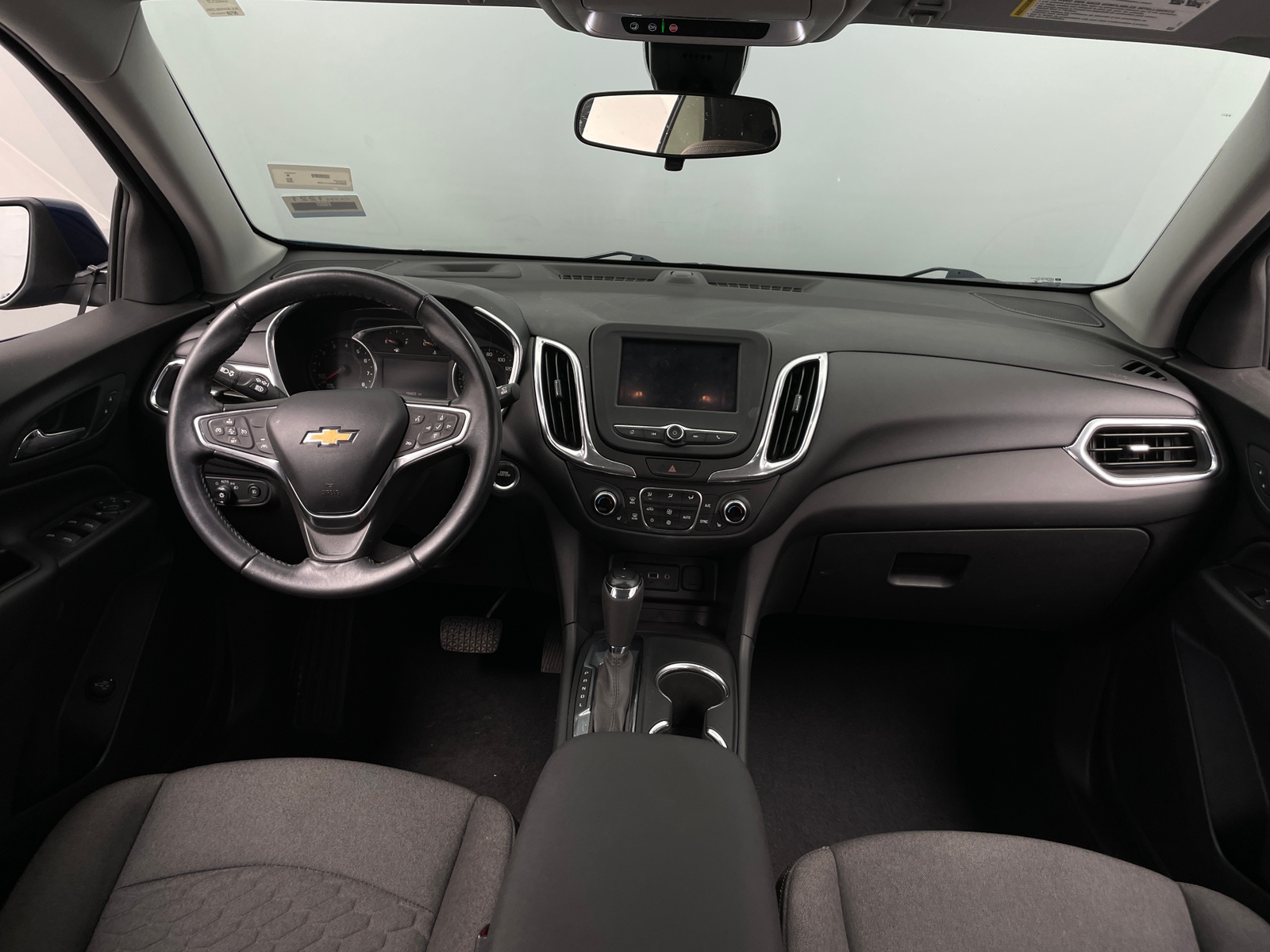 Thumbnail: 2020 Chevrolet Equinox - 3