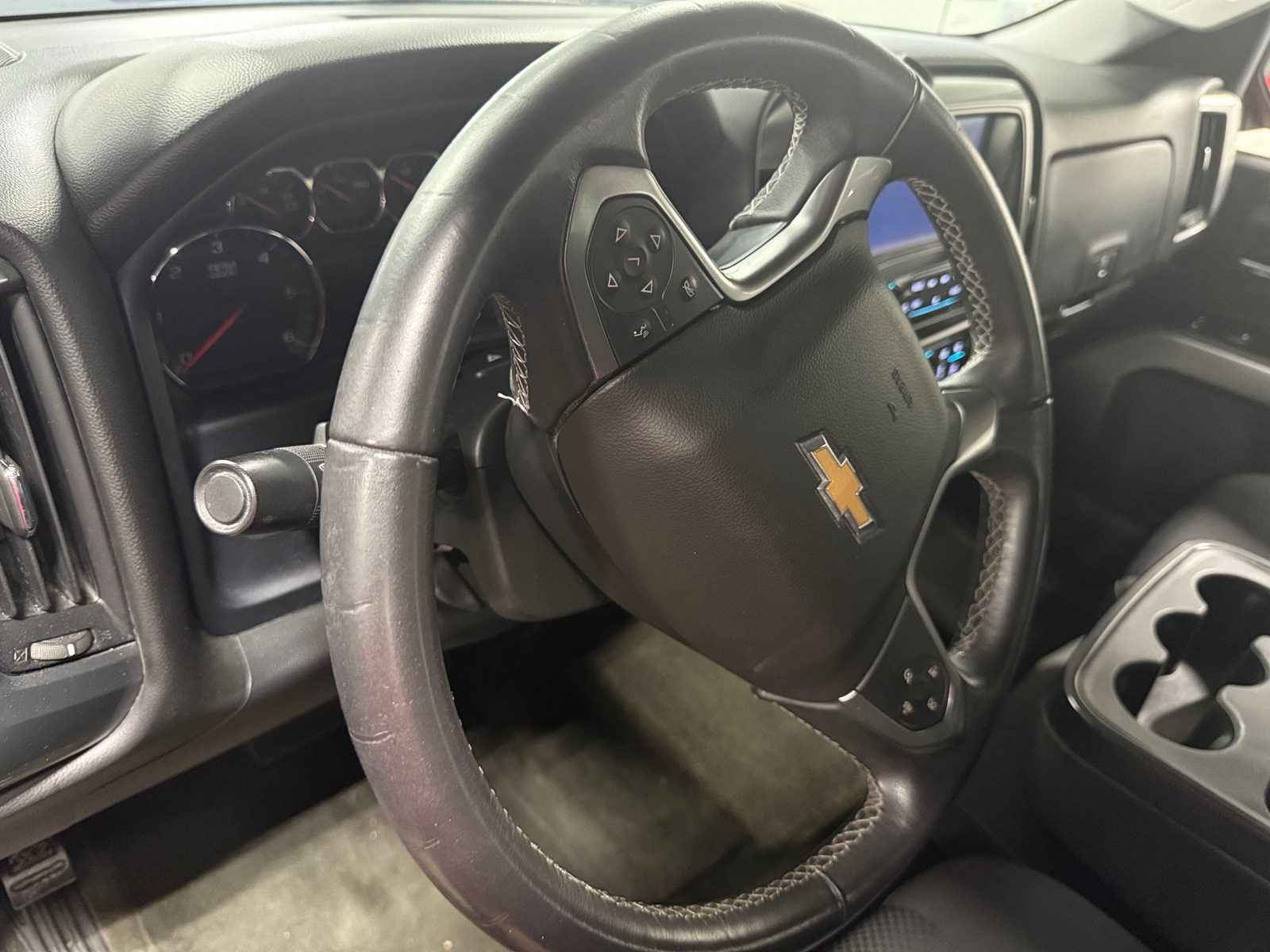 Thumbnail: 2017 Chevrolet Silverado 1500 - 5