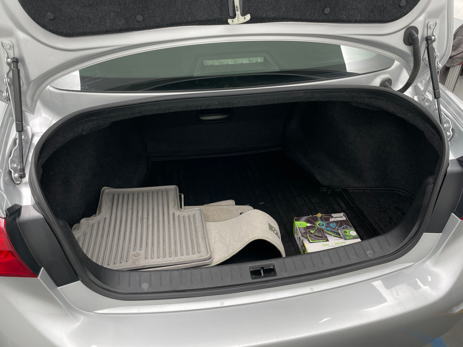 Thumbnail: 2015 INFINITI Q50 - 6