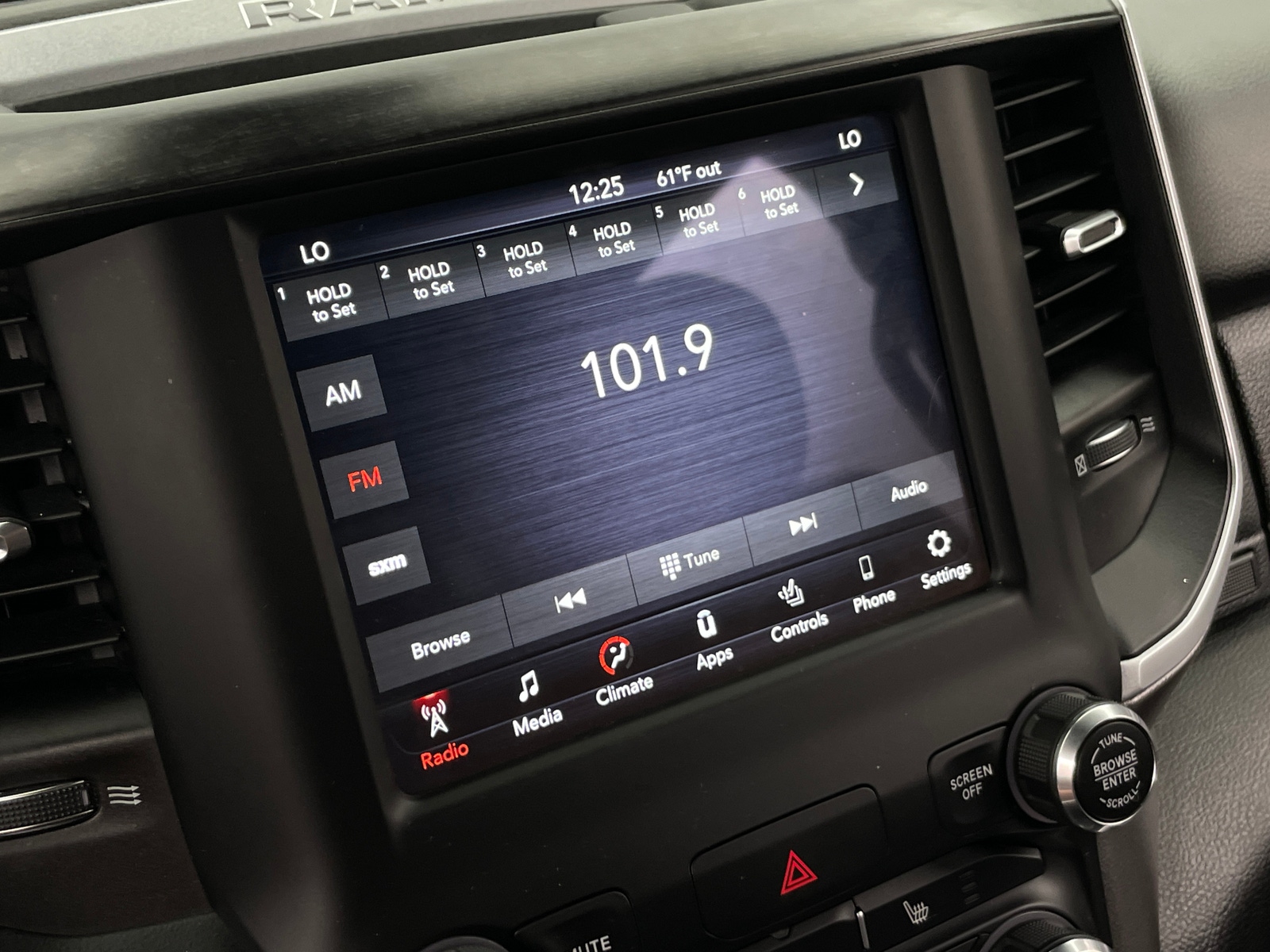 Thumbnail: 2020 RAM 1500 - 4