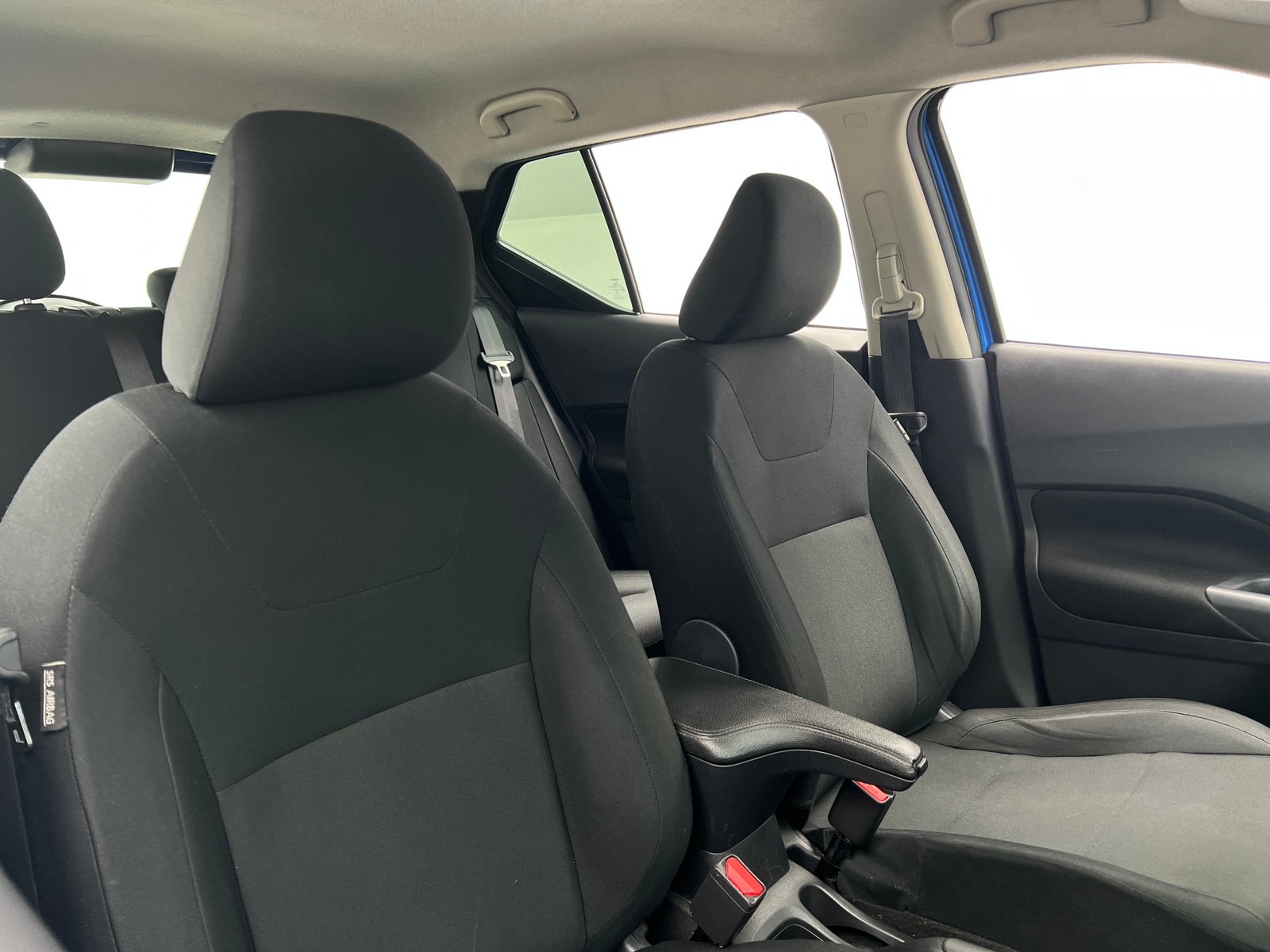 Thumbnail: 2024 Nissan Kicks - 2