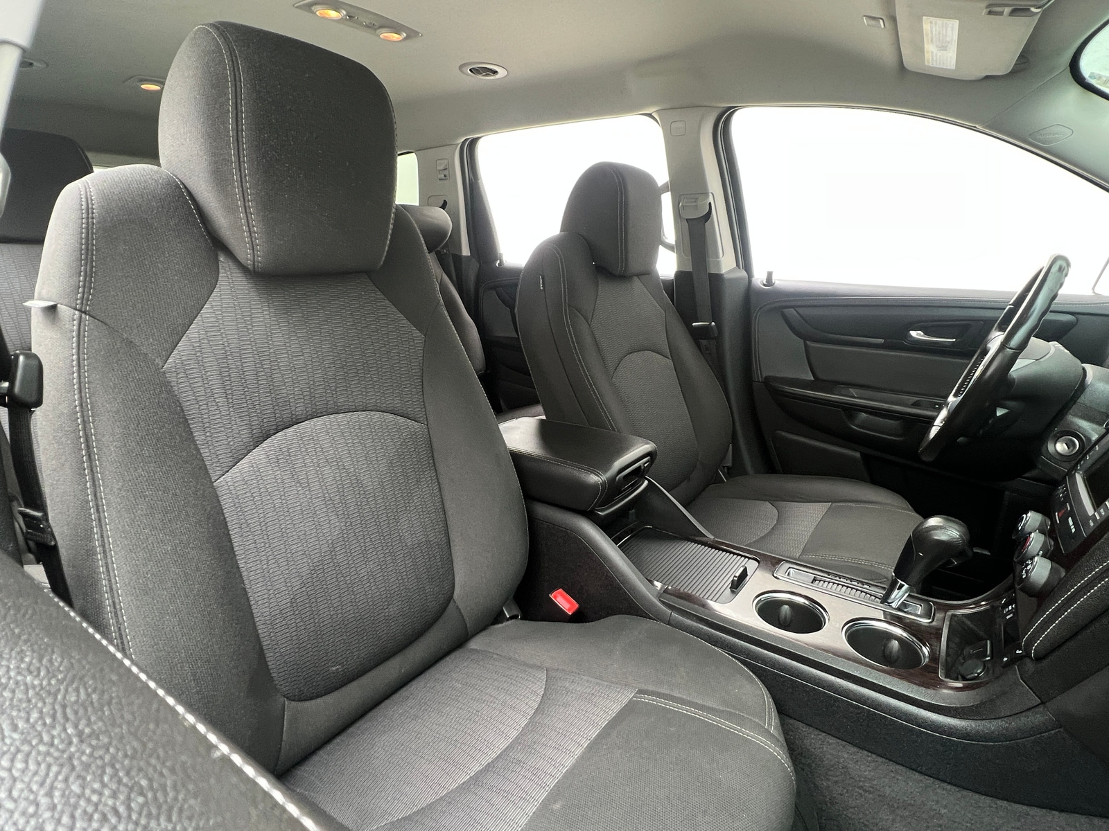 Thumbnail: 2017 Chevrolet Traverse - 2