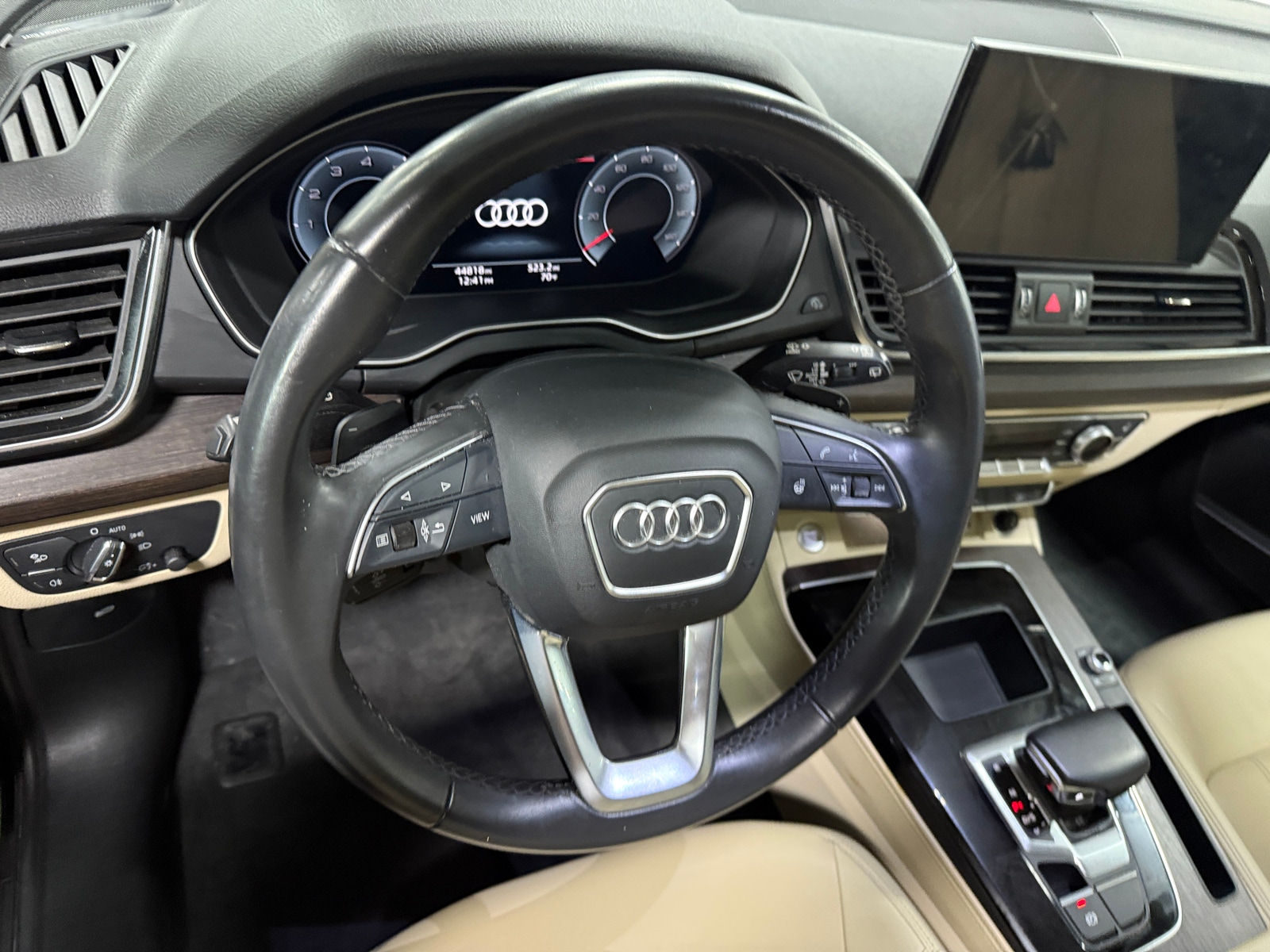 Thumbnail: 2023 Audi Q5 - 4