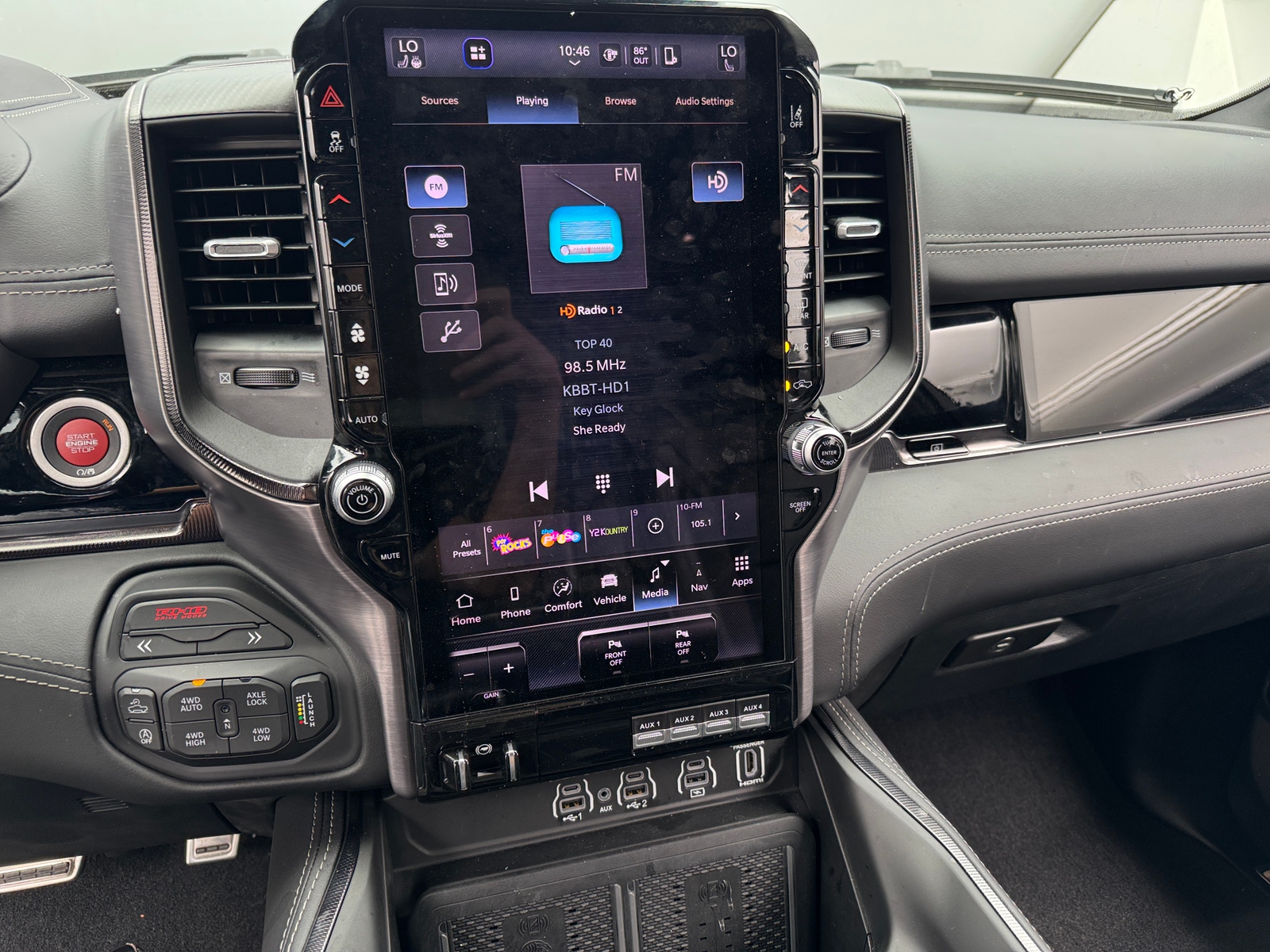 Thumbnail: 2025 RAM 1500 - 3