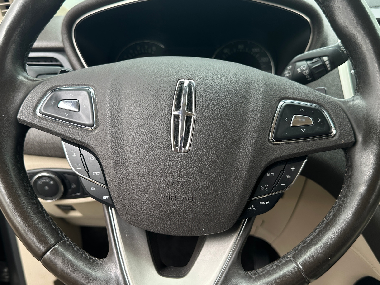 Thumbnail: 2018 Lincoln MKC - 5
