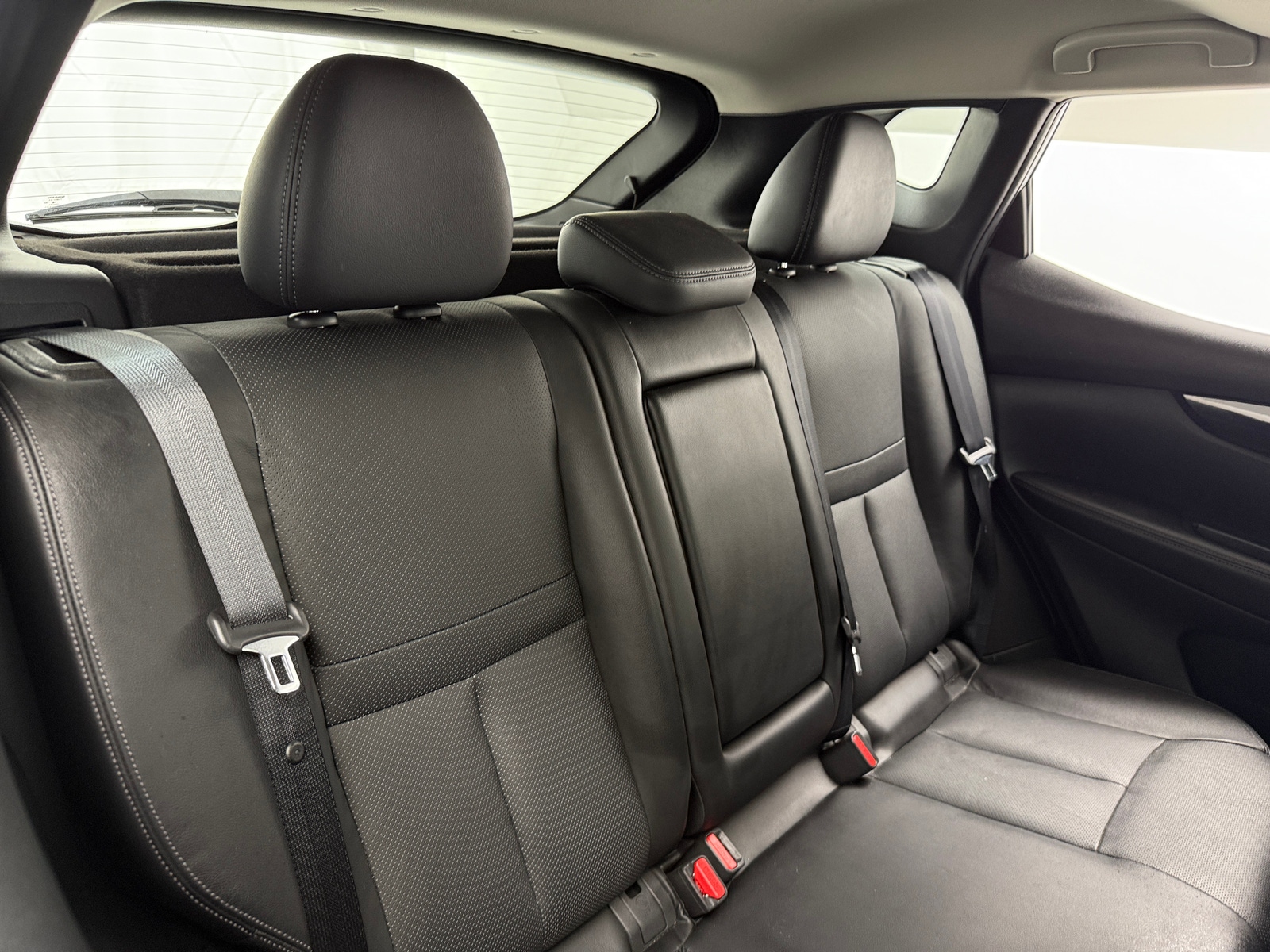 Thumbnail: 2017 Nissan Rogue Sport - 5