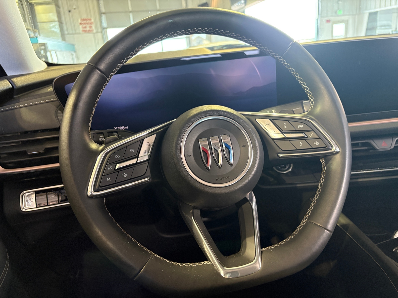 Thumbnail: 2024 Buick Envision - 4