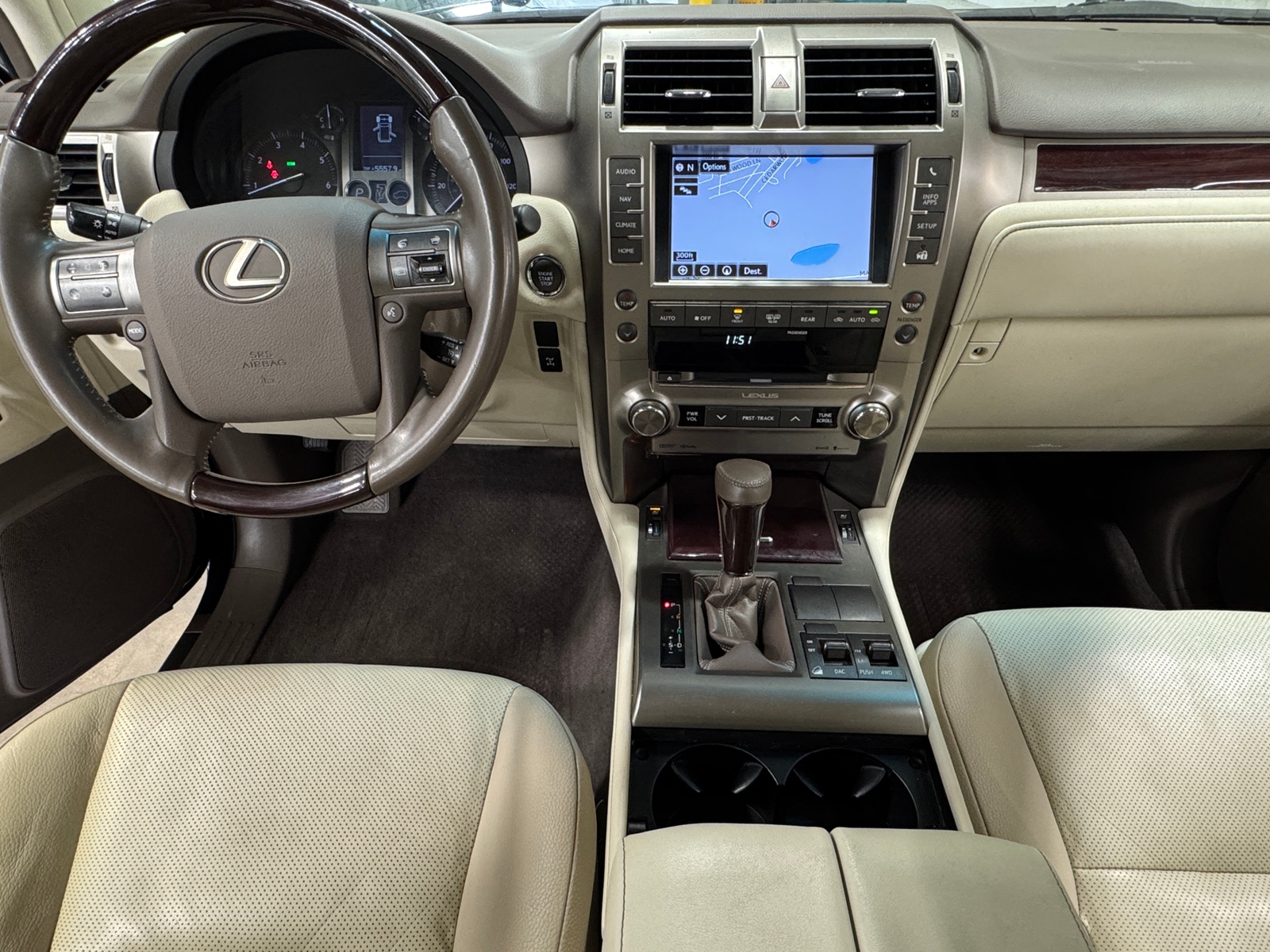 Thumbnail: 2019 Lexus GX - 2