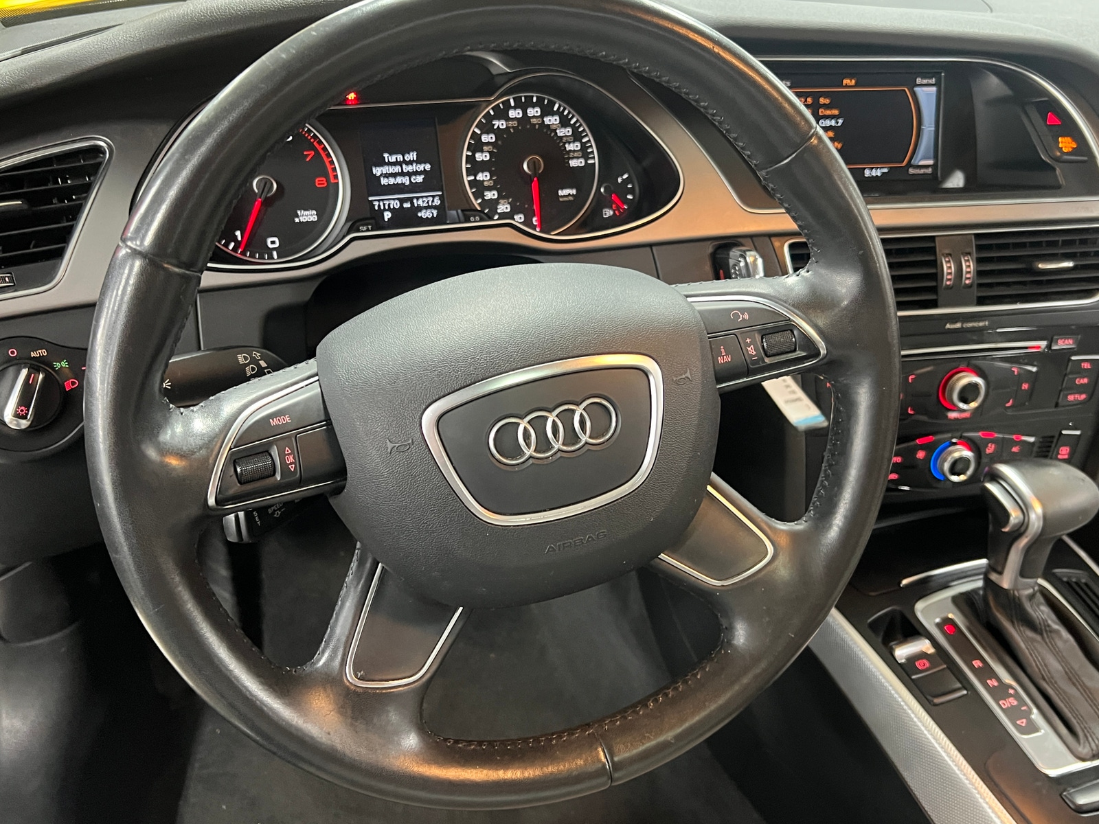 Thumbnail: 2014 Audi A4 - 4
