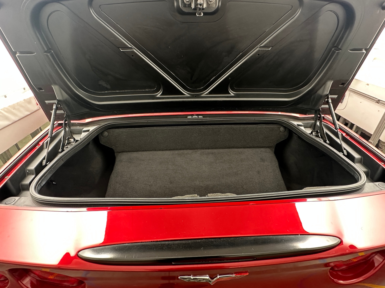 Thumbnail: 2010 Chevrolet Corvette - 6