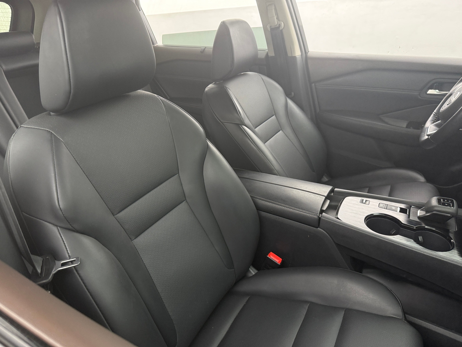 Thumbnail: 2023 Nissan Rogue - 2