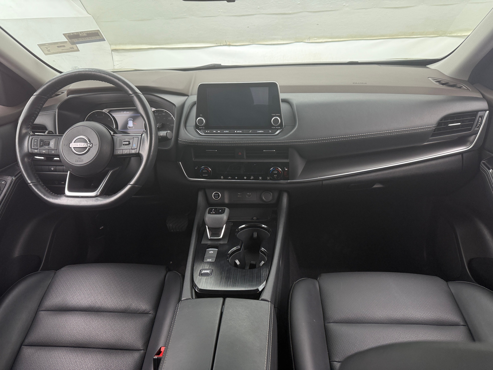 Thumbnail: 2023 Nissan Rogue - 3