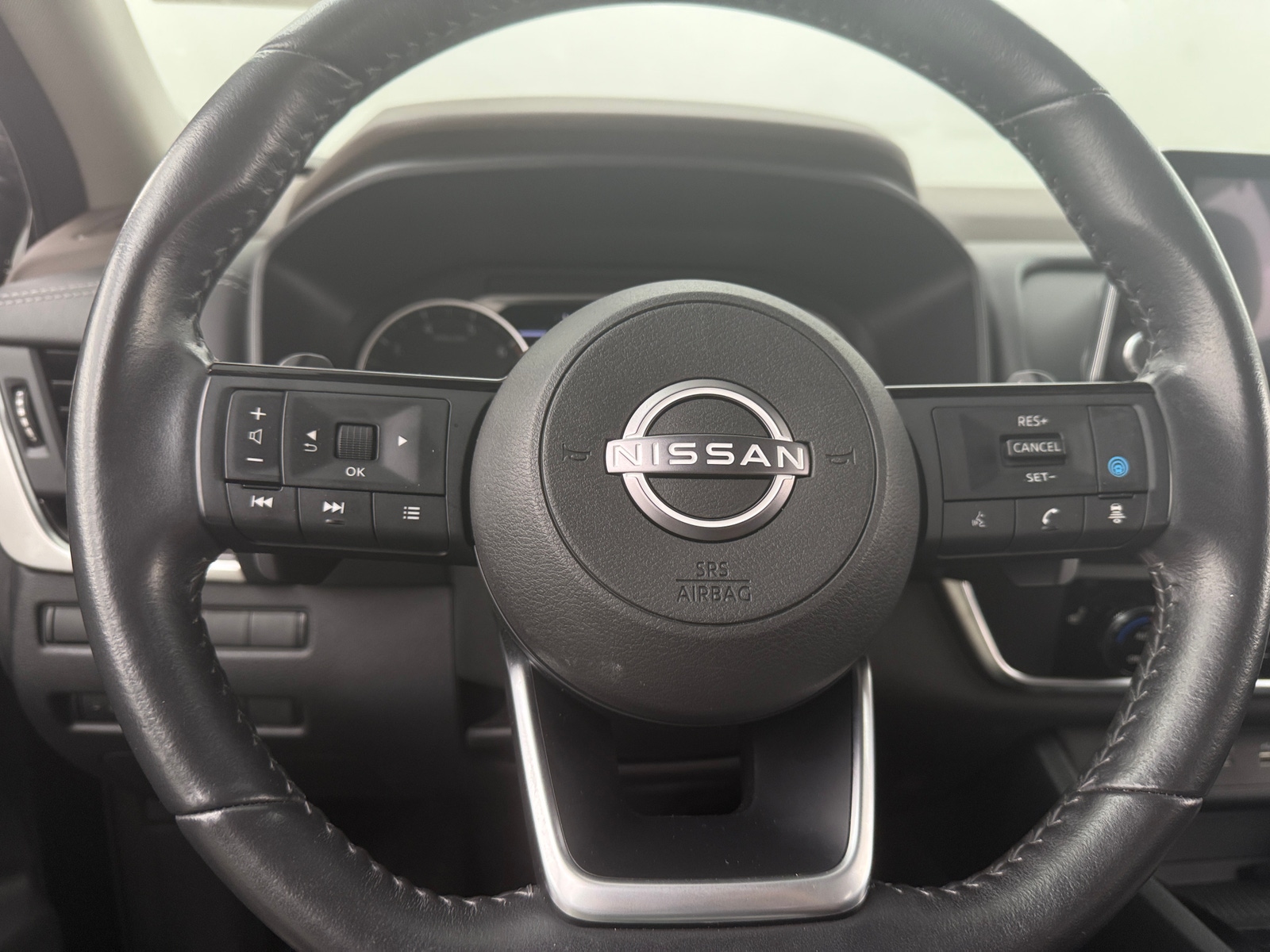 Thumbnail: 2023 Nissan Rogue - 5
