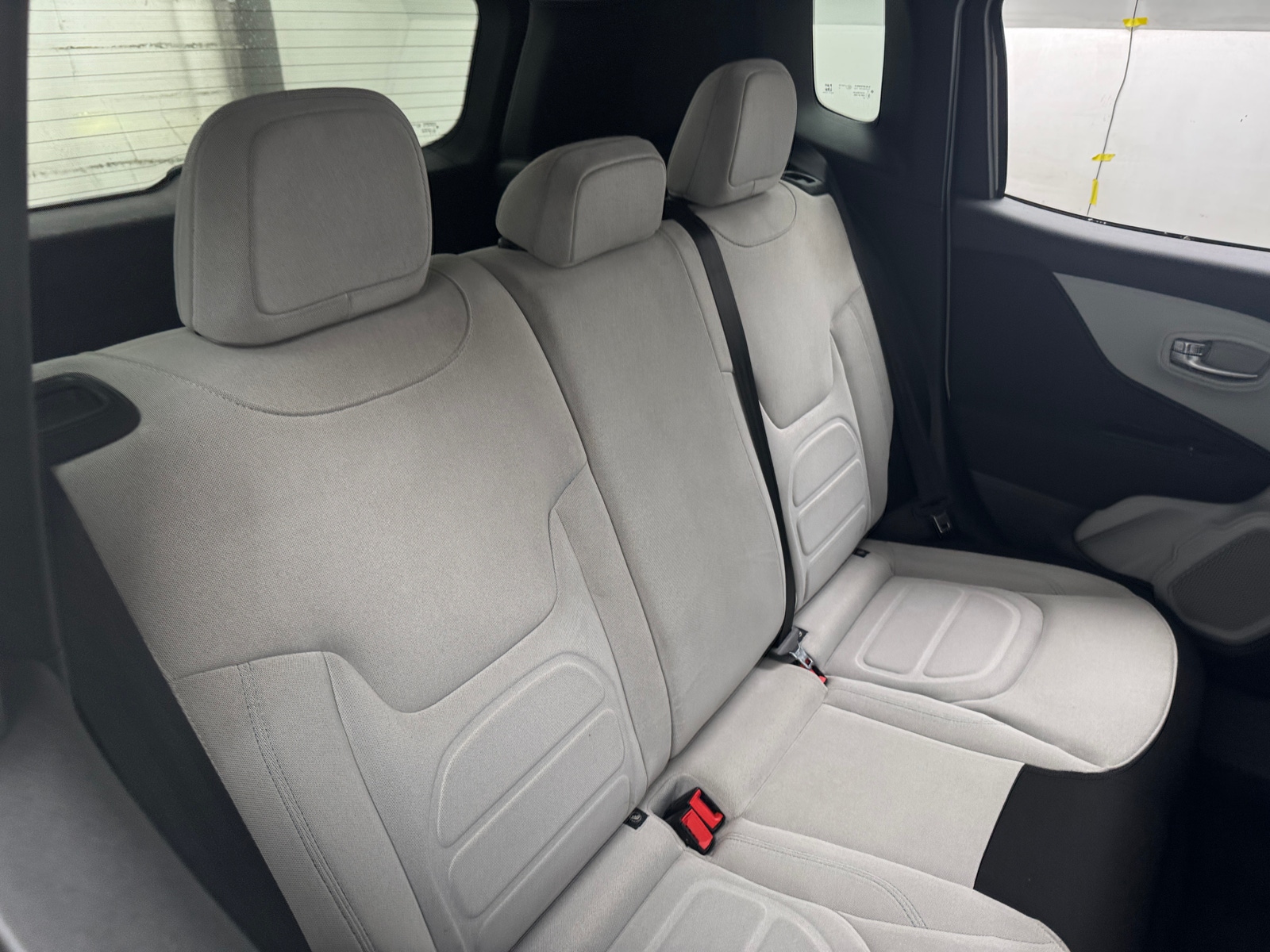 Thumbnail: 2020 Jeep Renegade - 6