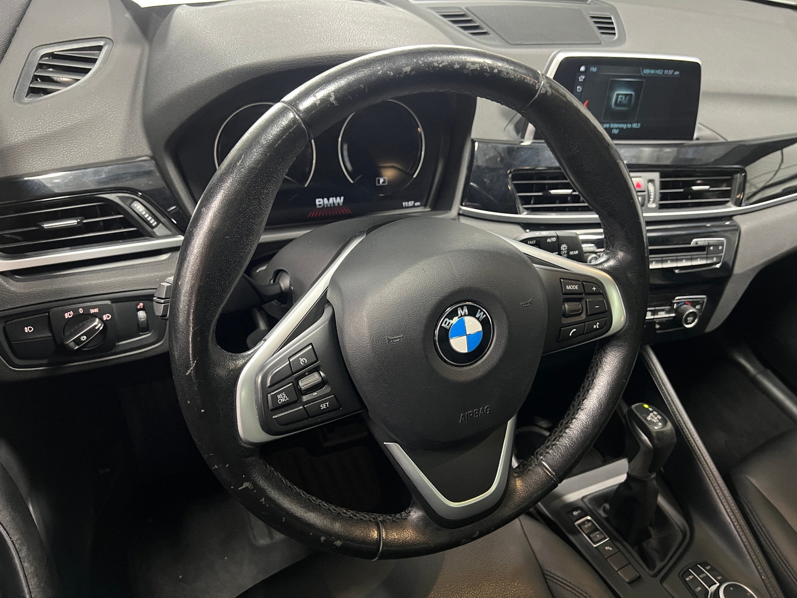 Thumbnail: 2019 BMW X1 - 4