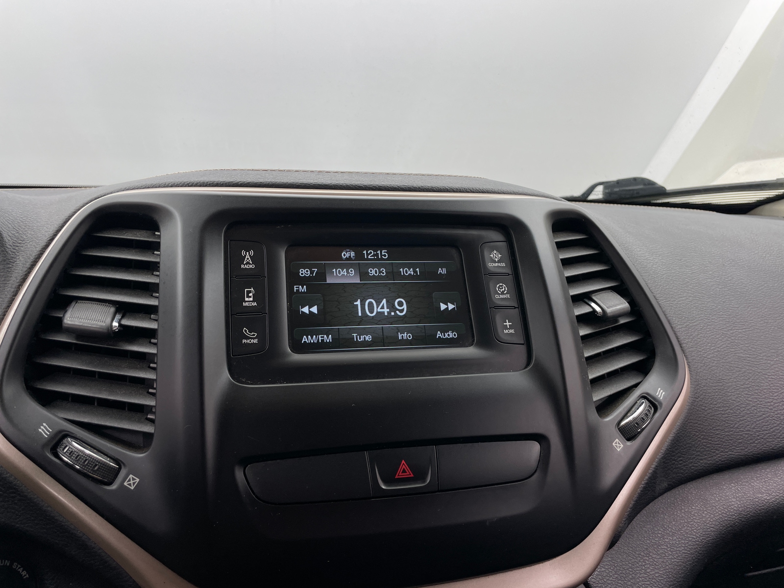 Thumbnail: 2016 Jeep Cherokee - 4