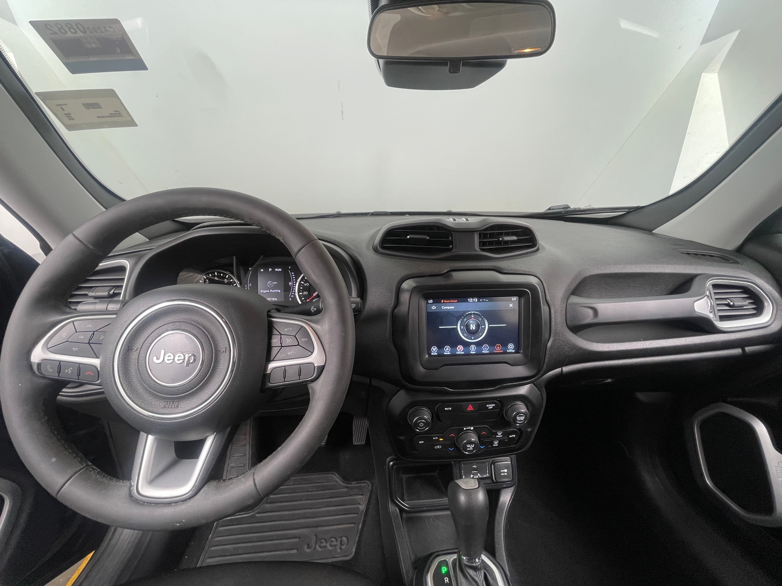 Thumbnail: 2018 Jeep Renegade - 3