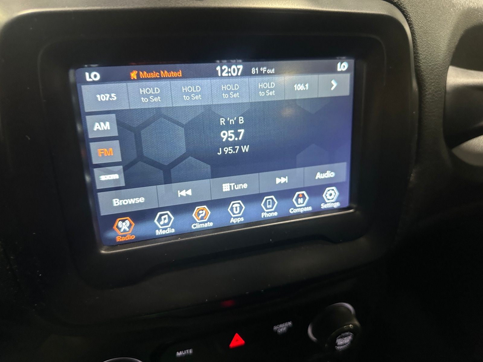 Thumbnail: 2018 Jeep Renegade - 4