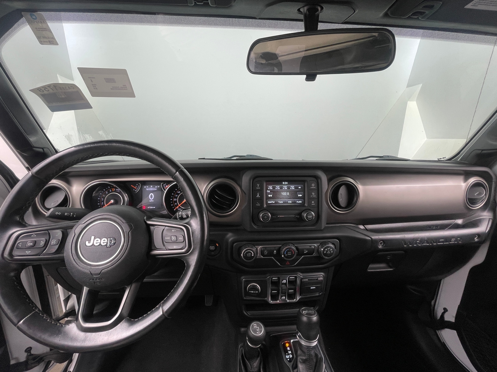 Thumbnail: 2019 Jeep Wrangler - 3