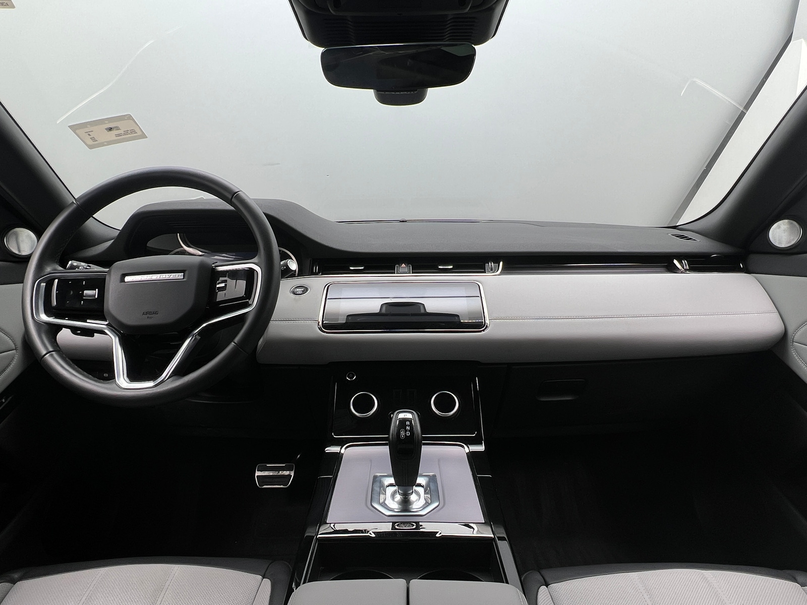 Thumbnail: 2023 Land Rover Range Rover Evoque - 2