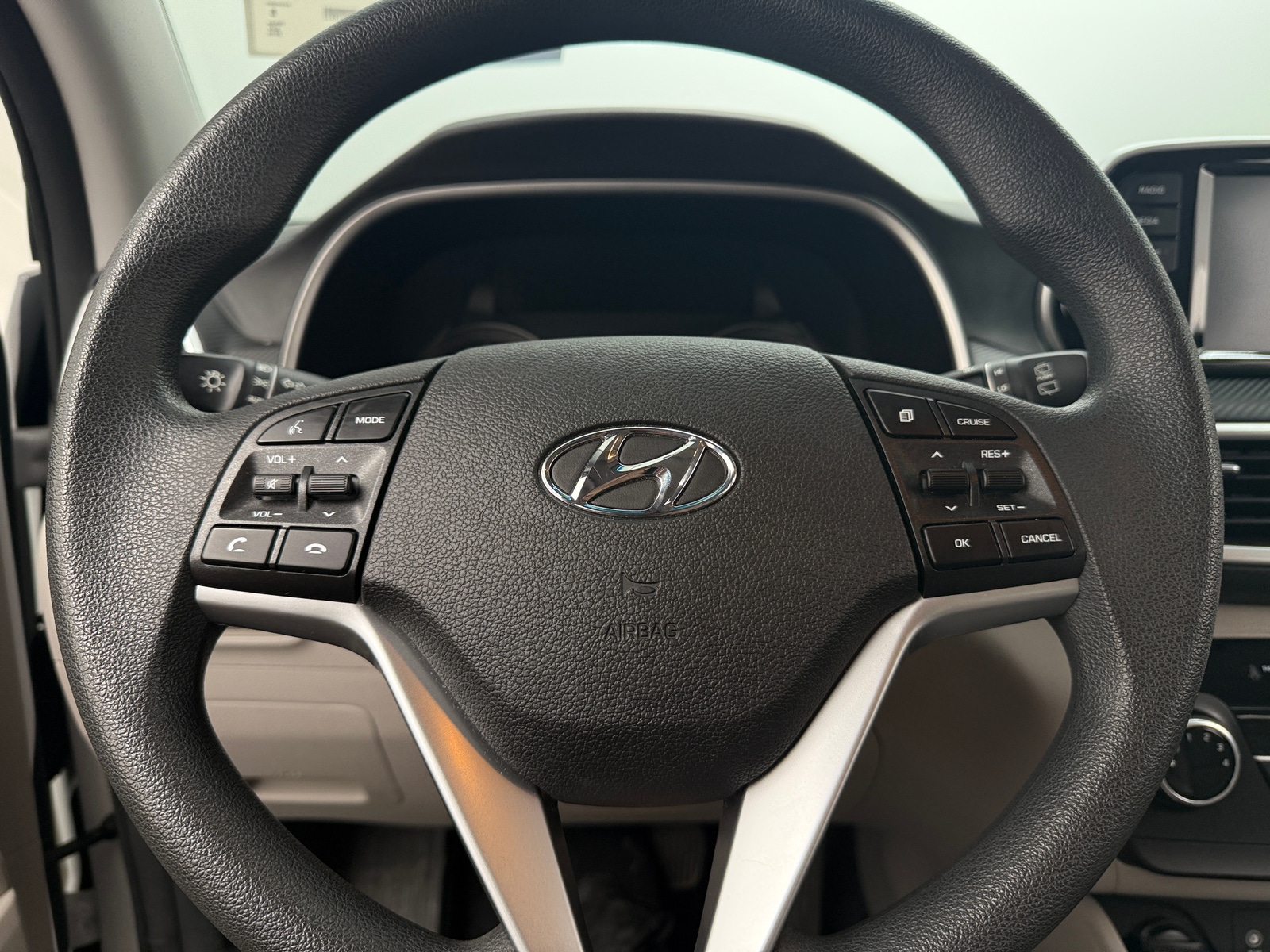 Thumbnail: 2019 Hyundai Tucson - 5