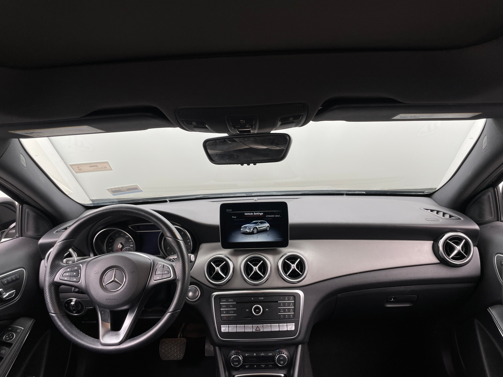 Thumbnail: 2020 Mercedes-Benz GLA - 2