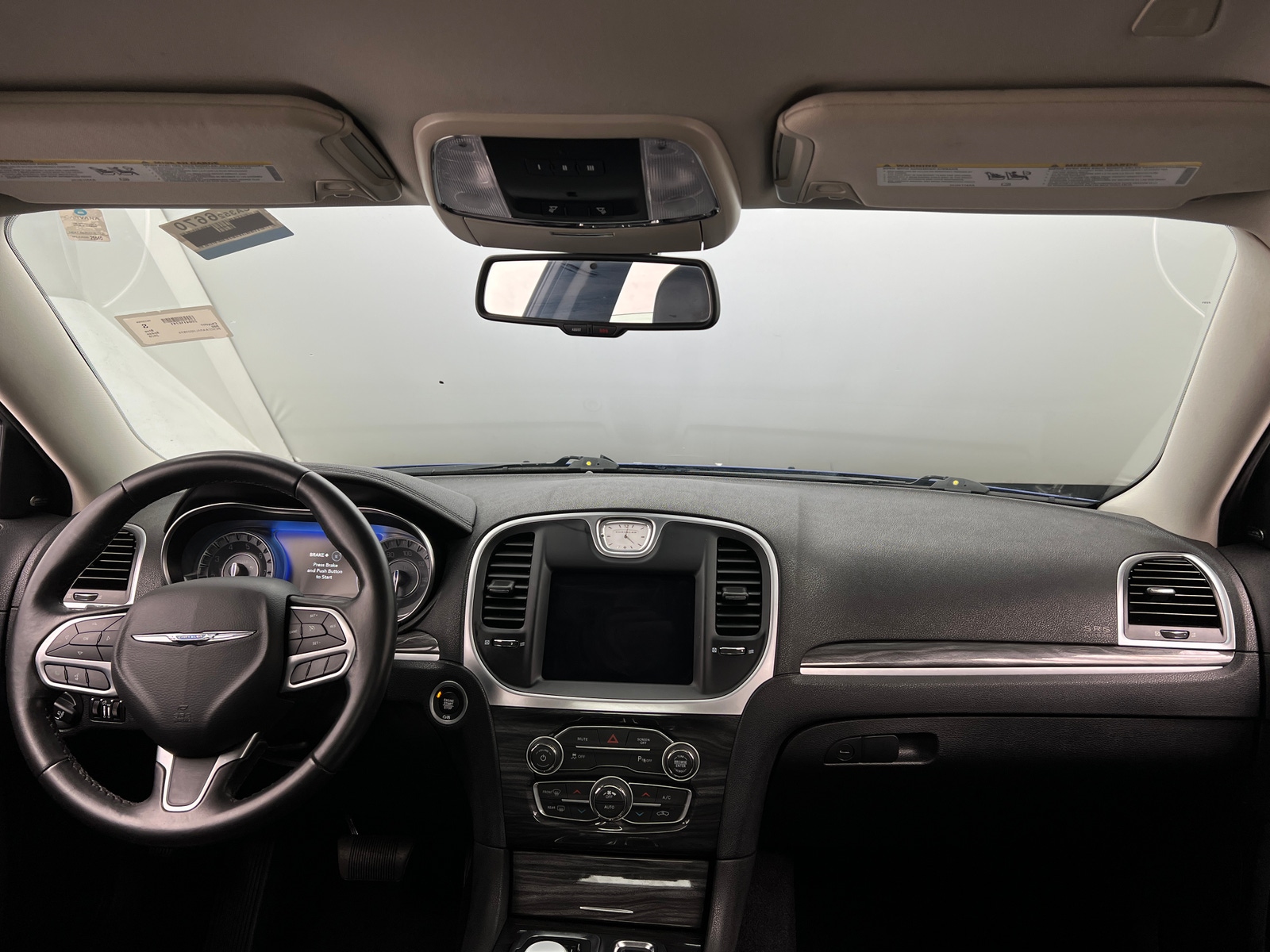 Thumbnail: 2020 Chrysler 300 - 2