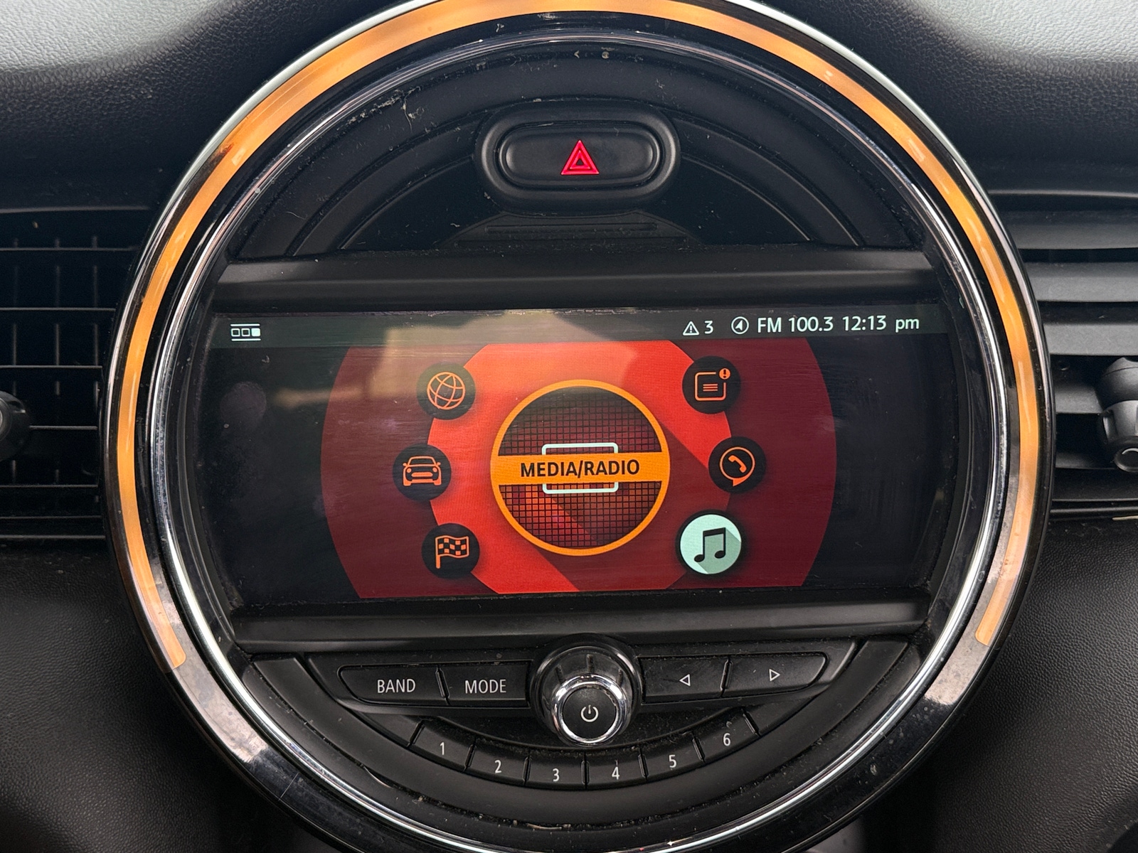 Thumbnail: 2019 MINI Cooper Convertible - 3