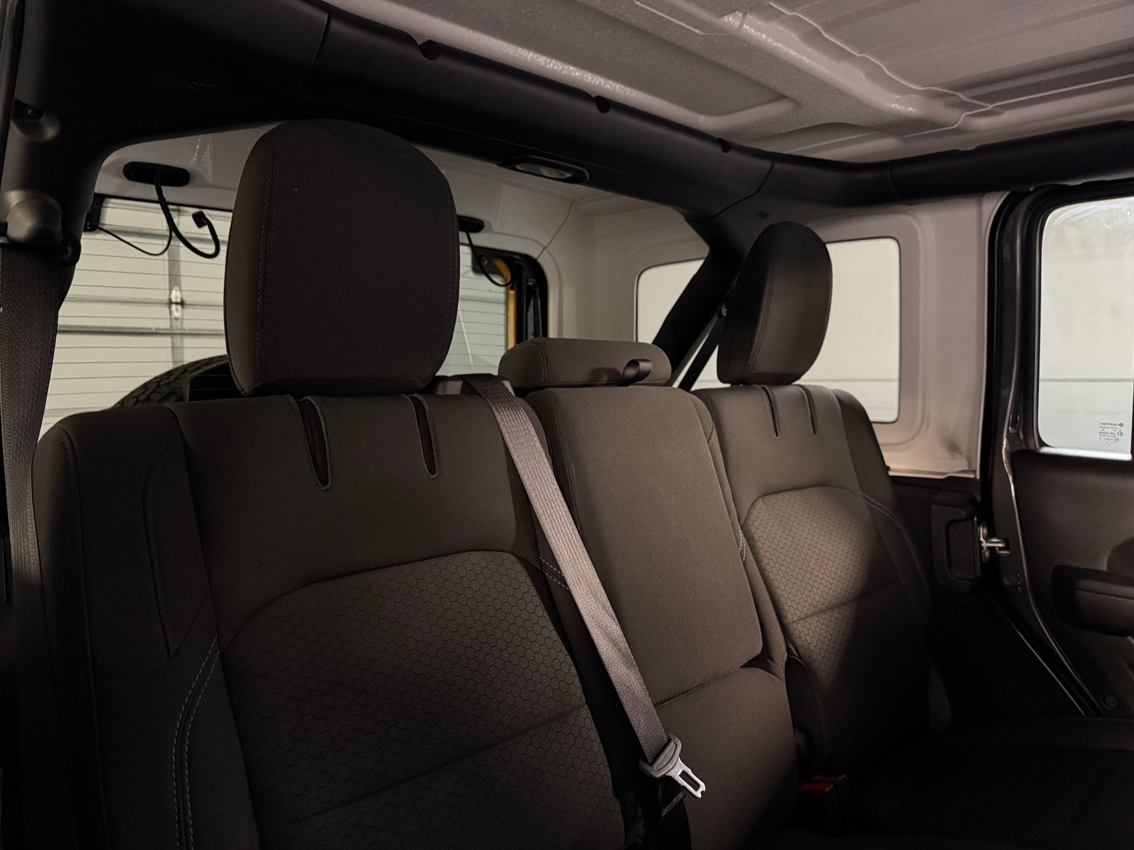 Thumbnail: 2023 Jeep Wrangler - 6