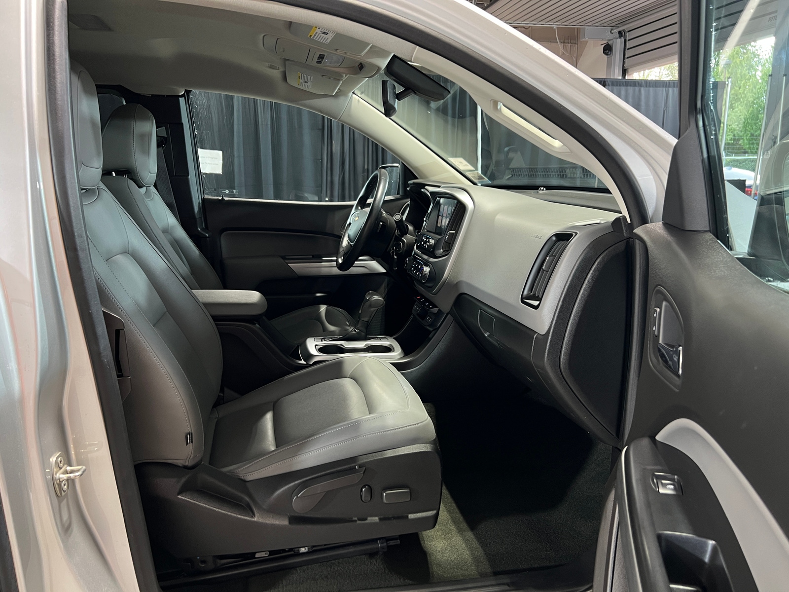 Thumbnail: 2016 Chevrolet Colorado - 2