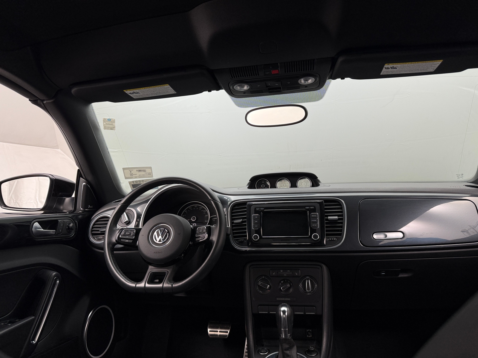 Thumbnail: 2014 Volkswagen Beetle - 3