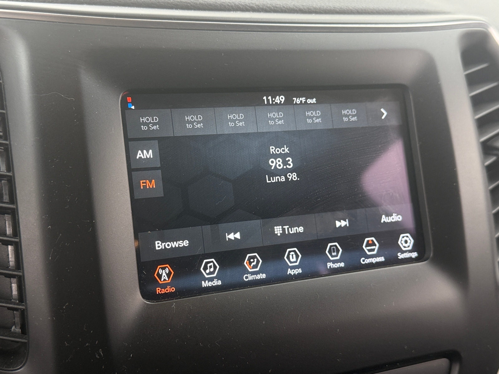 Thumbnail: 2020 Jeep Cherokee - 4